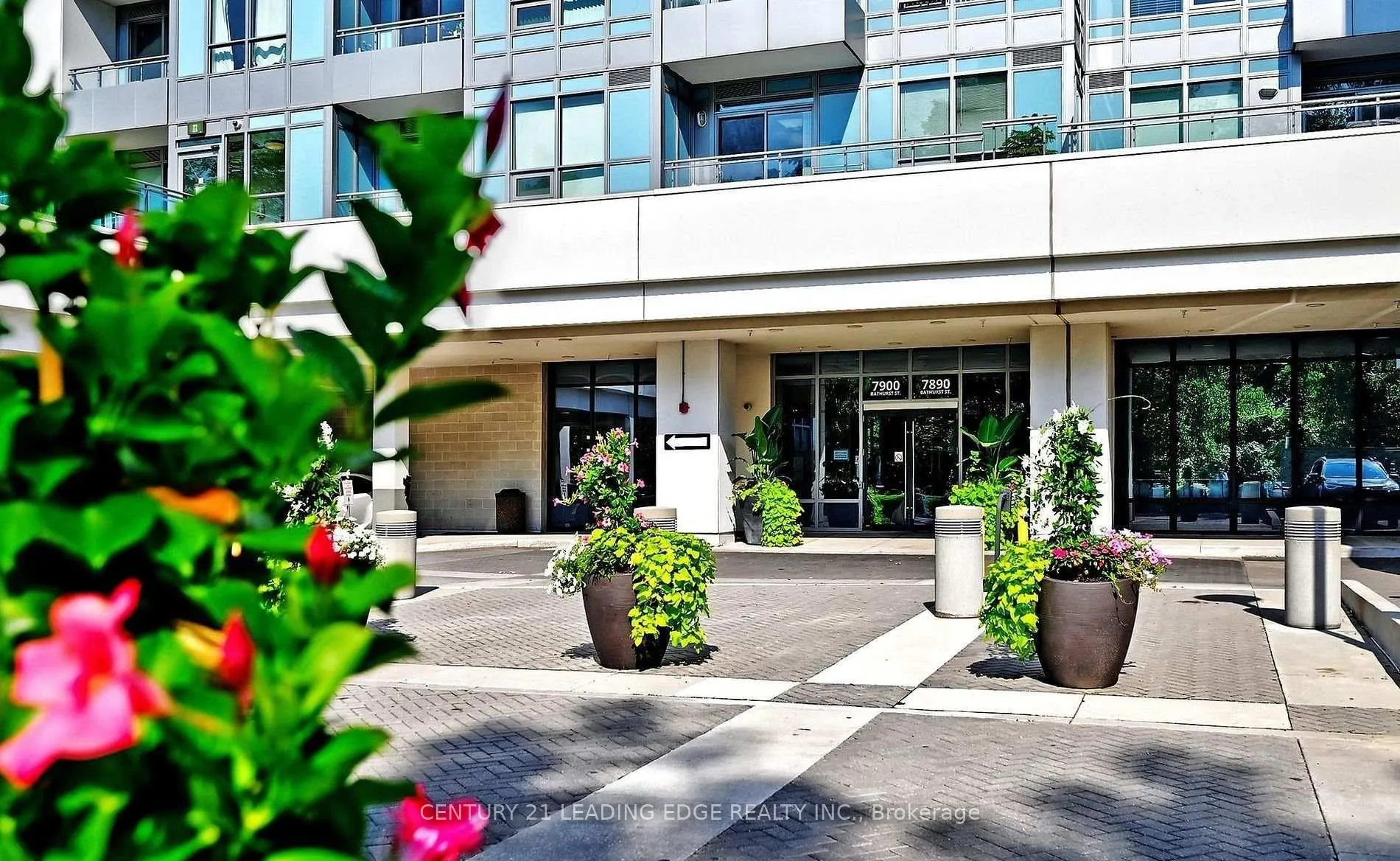 Photo 10 of Unit 1019, 7900 Bathurst Street, Vaughan, Beverley Glen — HOMEH