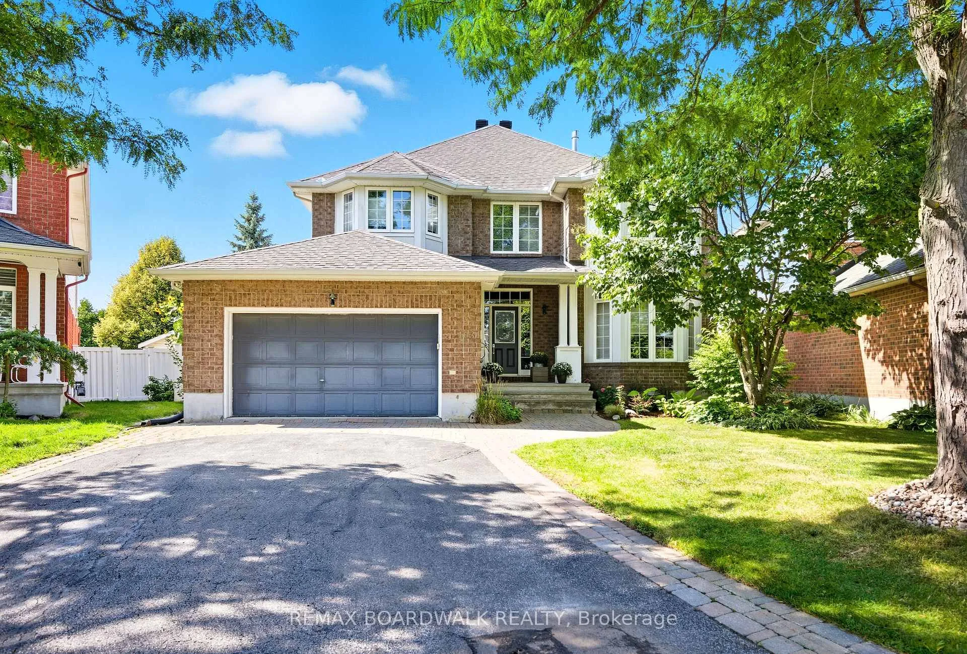 Photo 1 of 1031 Red Spruce Street, Ottawa, Riverside South/Gloucester Glen — HOMEH