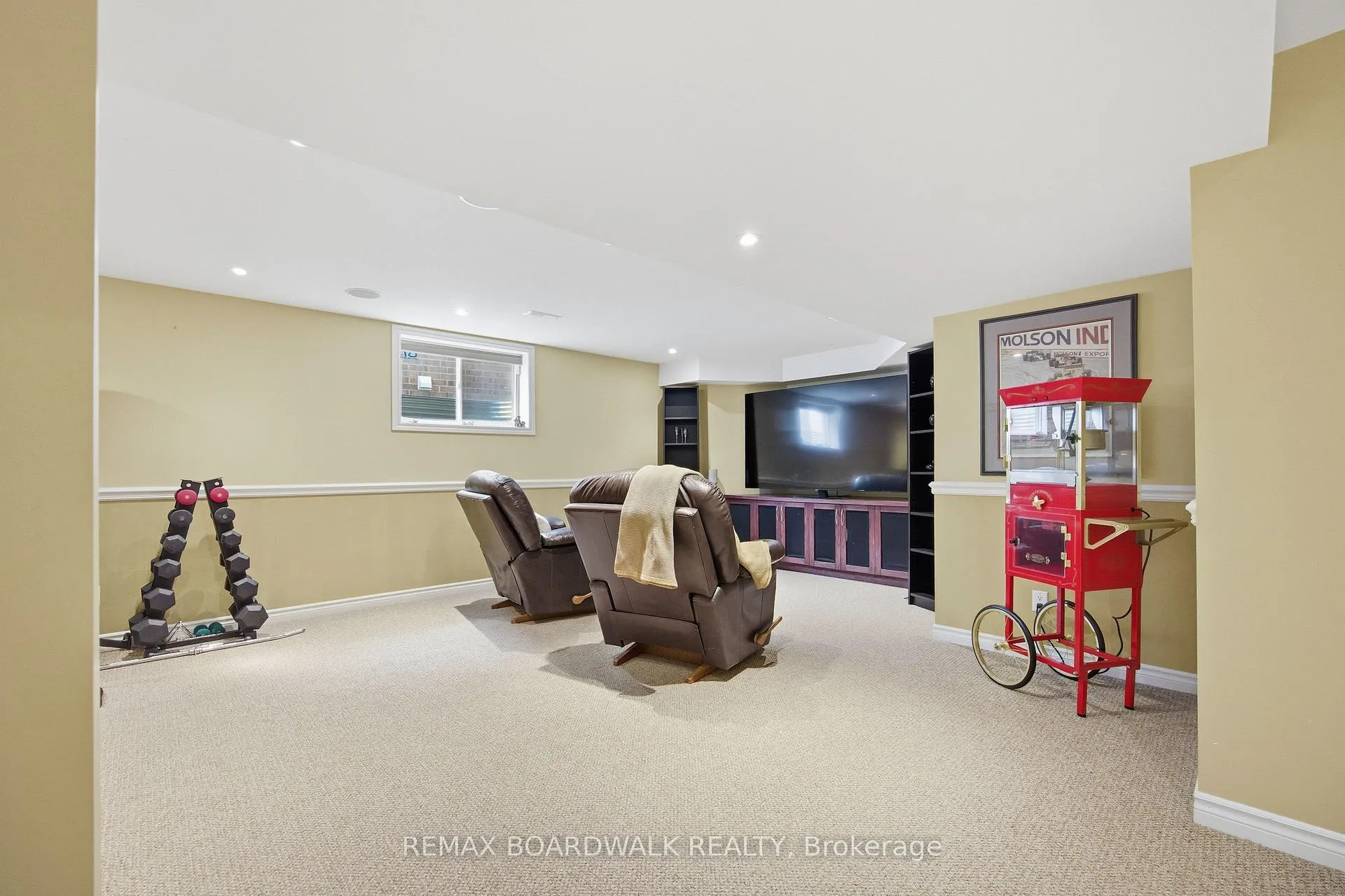 Photo 36 of 1031 Red Spruce Street, Ottawa, Riverside South/Gloucester Glen — HOMEH
