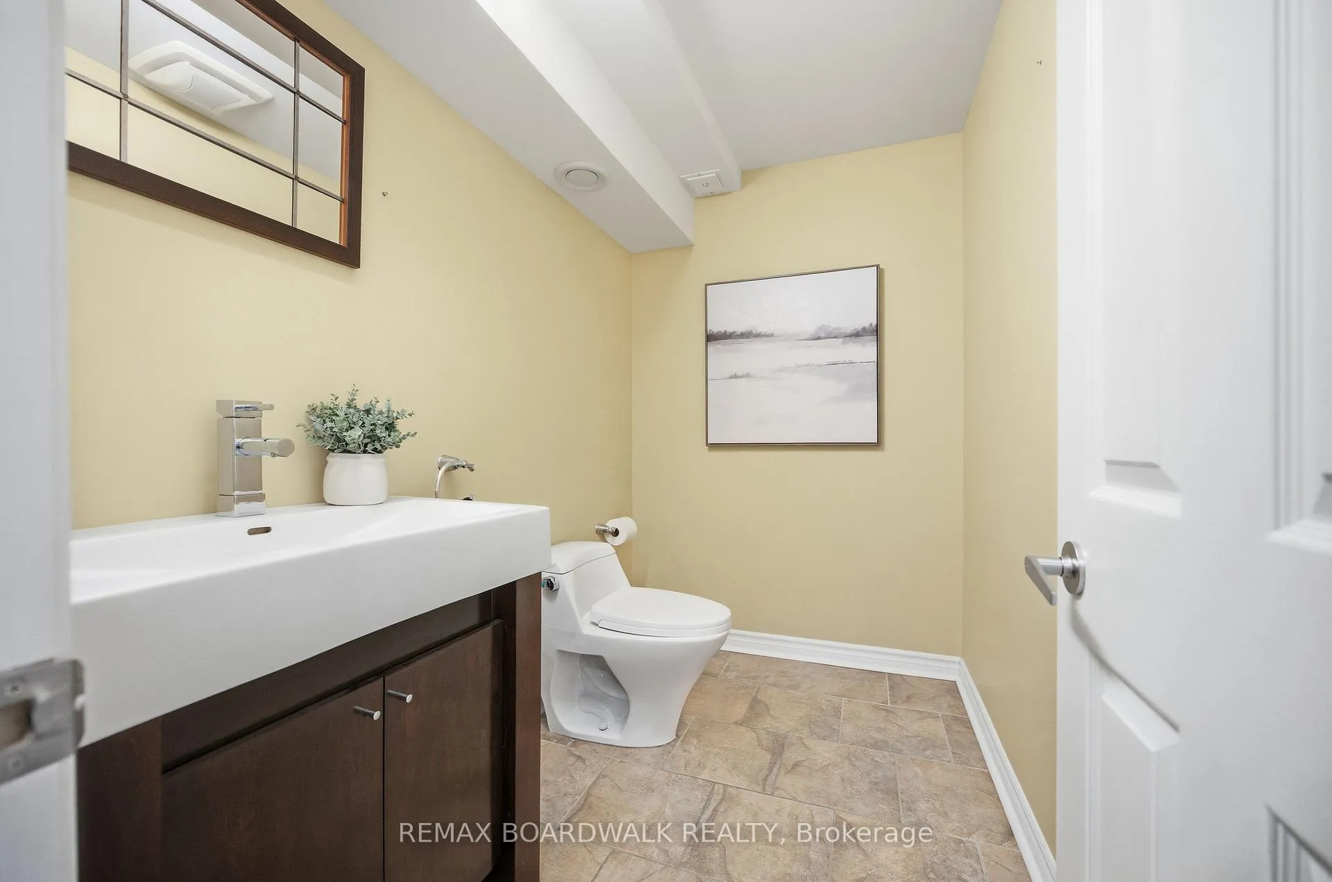 Photo 39 of 1031 Red Spruce Street, Ottawa, Riverside South/Gloucester Glen — HOMEH