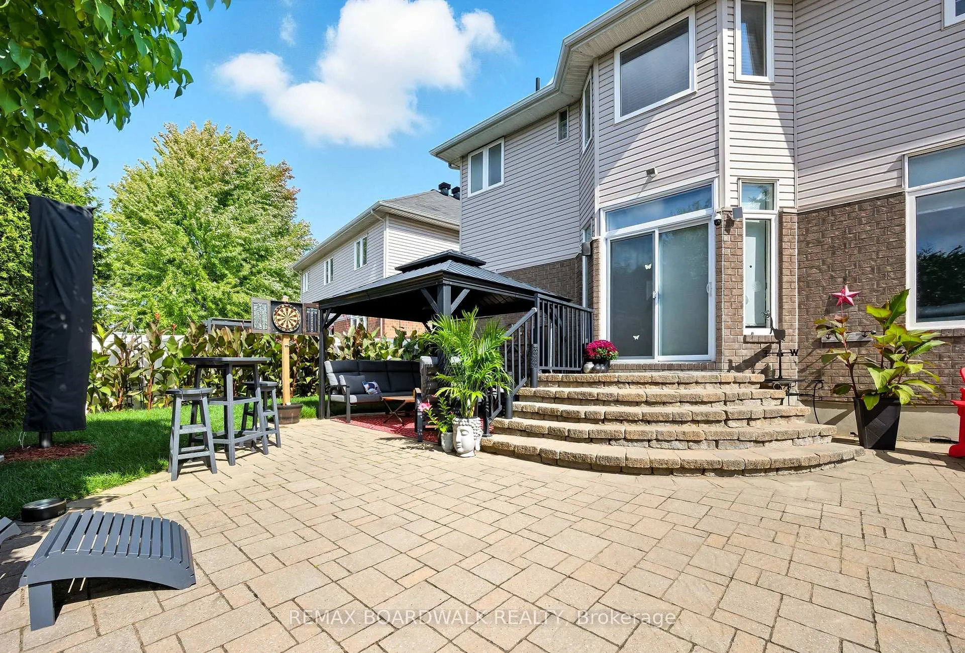 Photo 40 of 1031 Red Spruce Street, Ottawa, Riverside South/Gloucester Glen — HOMEH