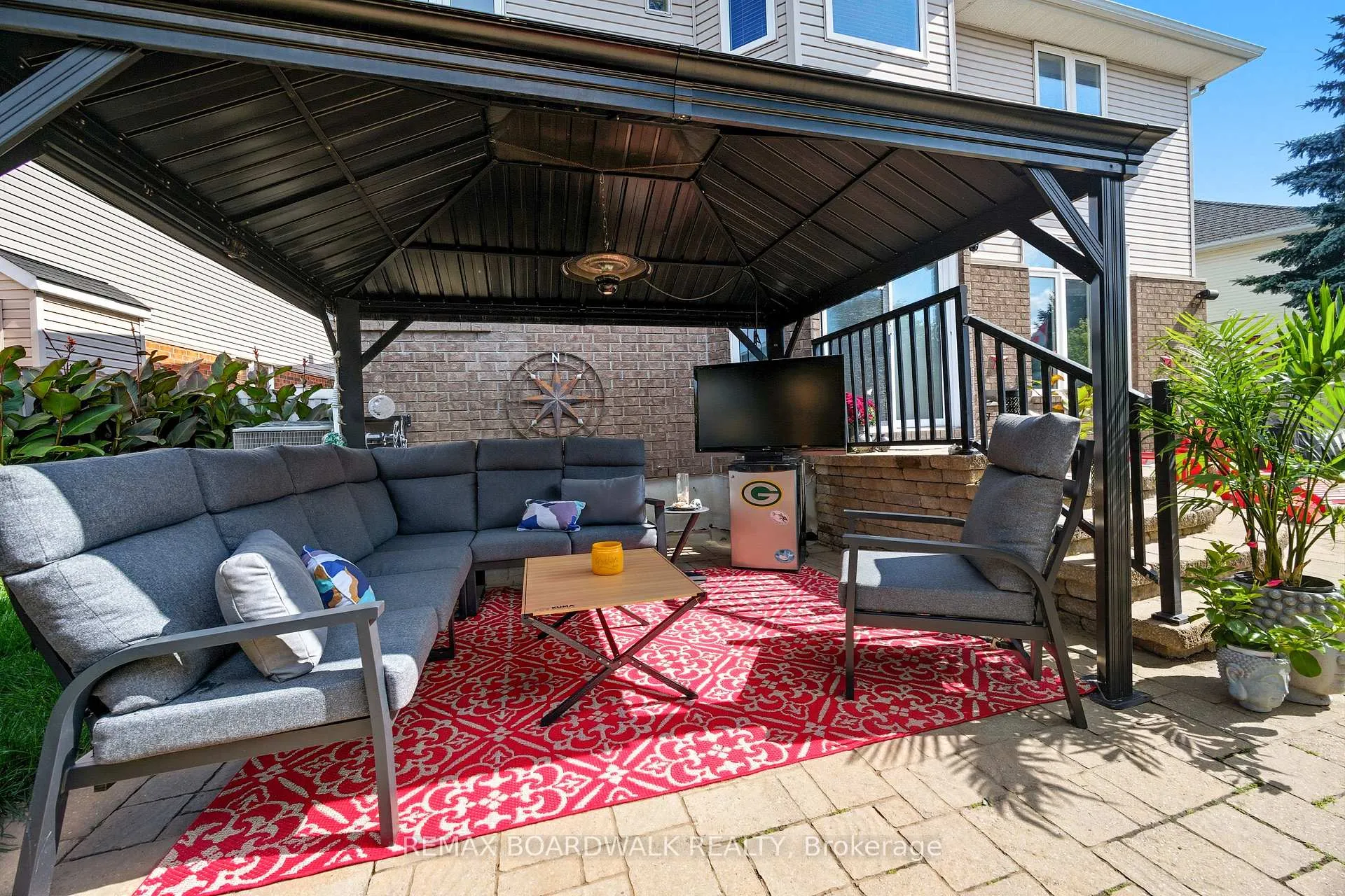 Photo 46 of 1031 Red Spruce Street, Ottawa, Riverside South/Gloucester Glen — HOMEH
