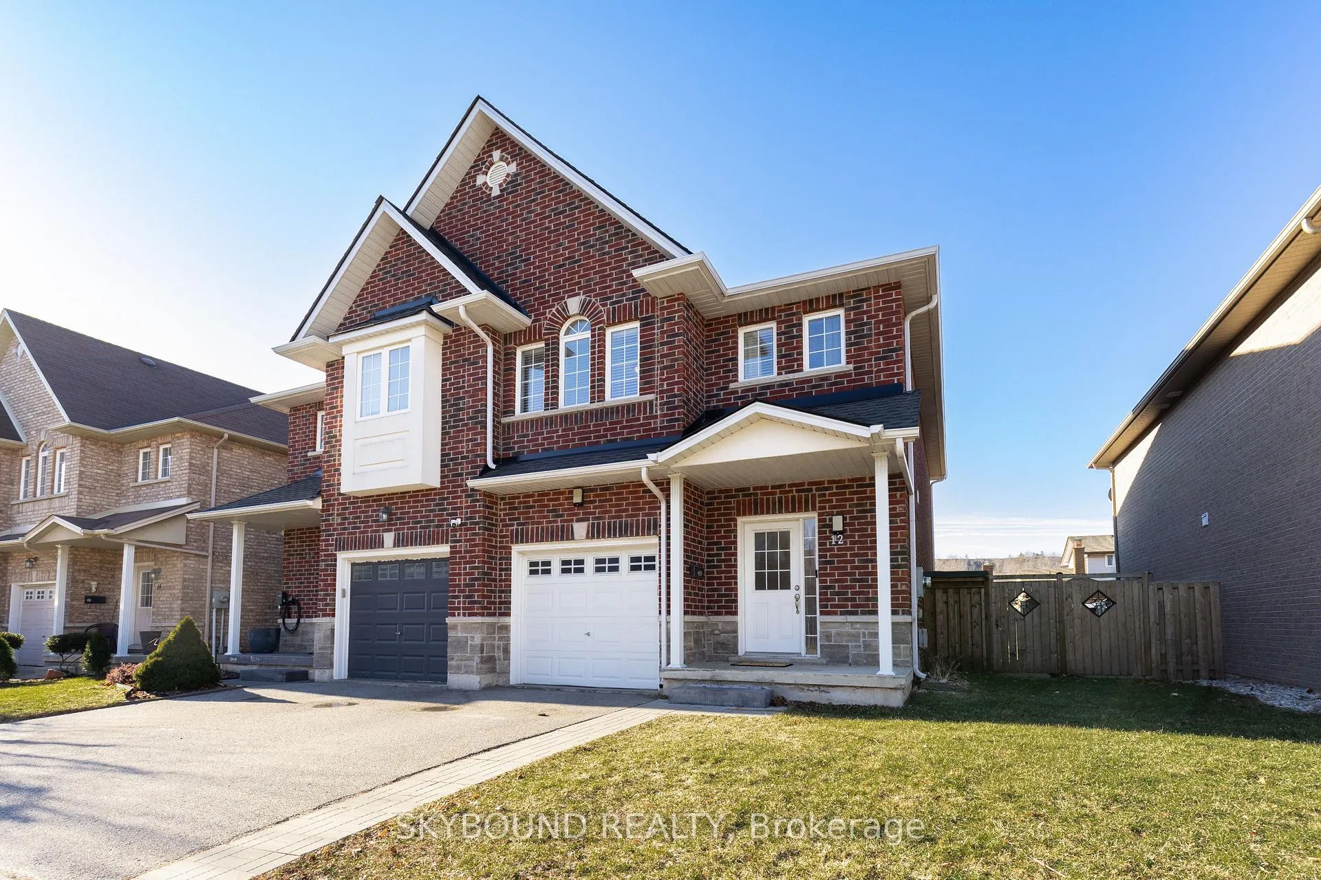 Photo 2 of Unit 12, 257 Carla Avenue, Hamilton, Stoney Creek — HOMEH