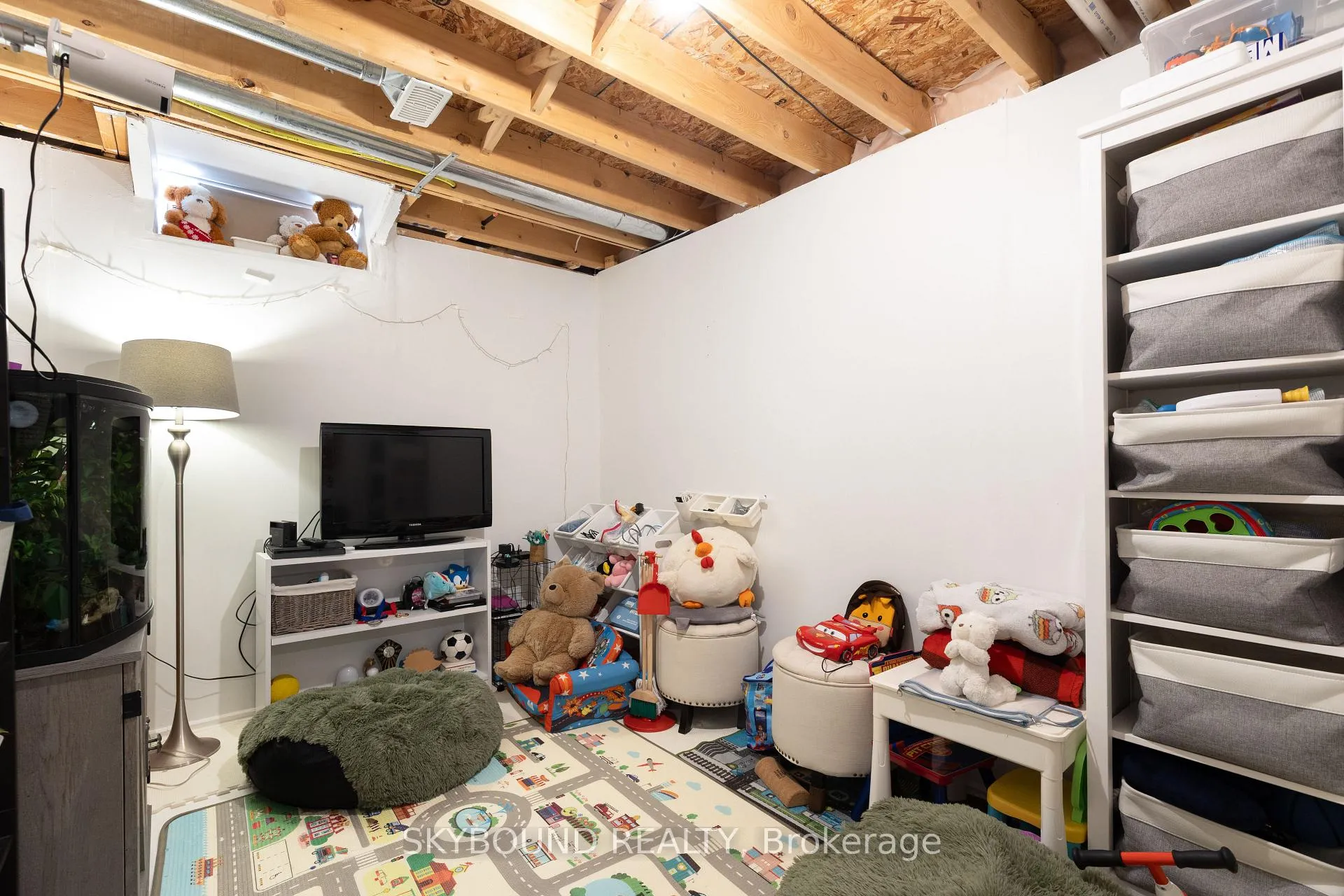 Photo 48 of Unit 12, 257 Carla Avenue, Hamilton, Stoney Creek — HOMEH