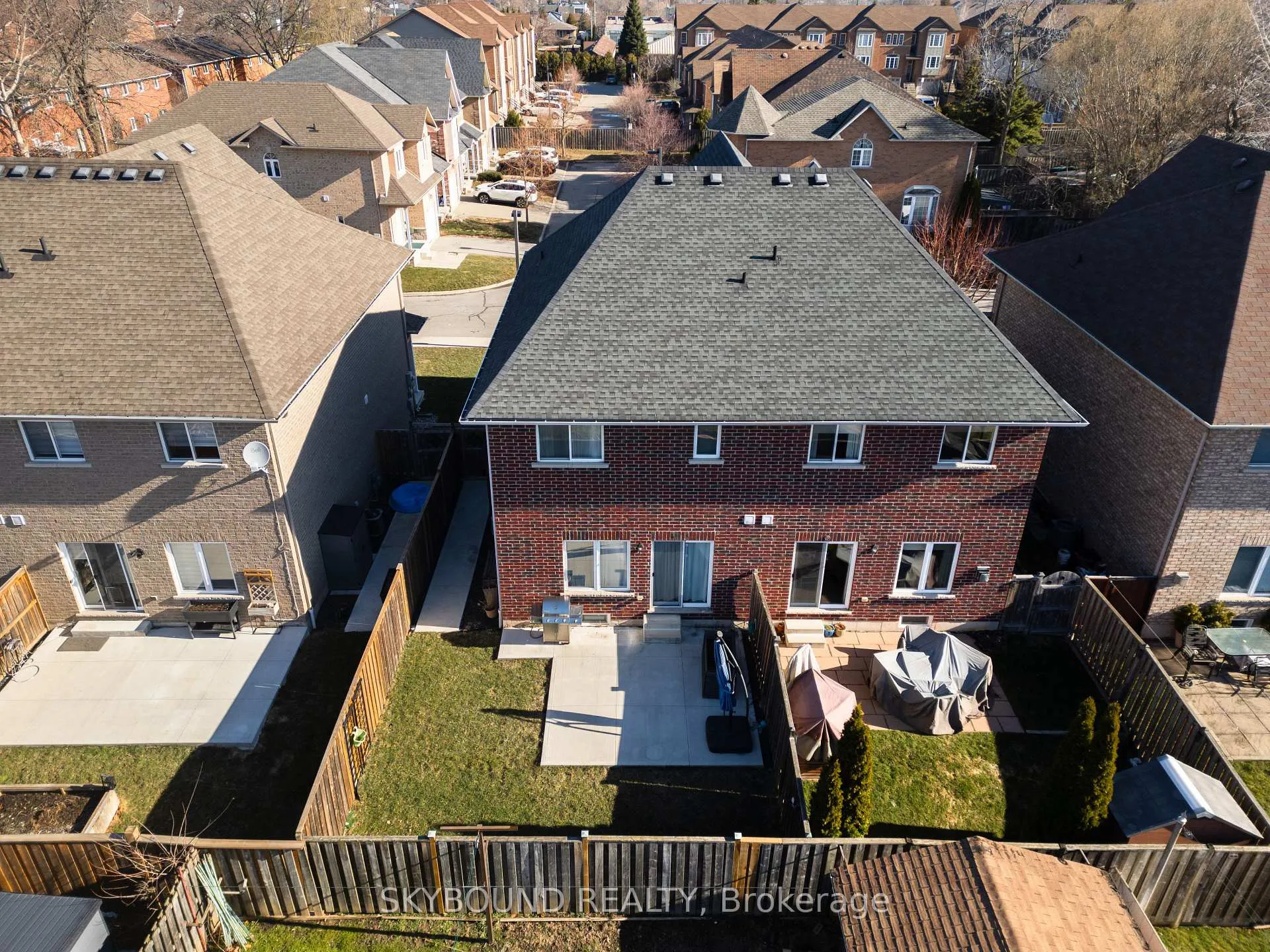 Photo 50 of Unit 12, 257 Carla Avenue, Hamilton, Stoney Creek — HOMEH