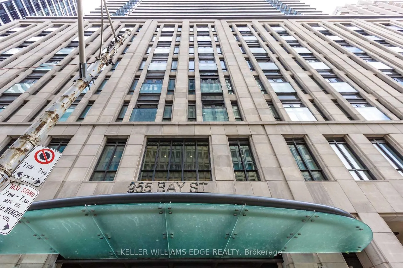 Photo 2 of Unit 2602, 955 Bay Street, Toronto, Bay Street Corridor — HOMEH