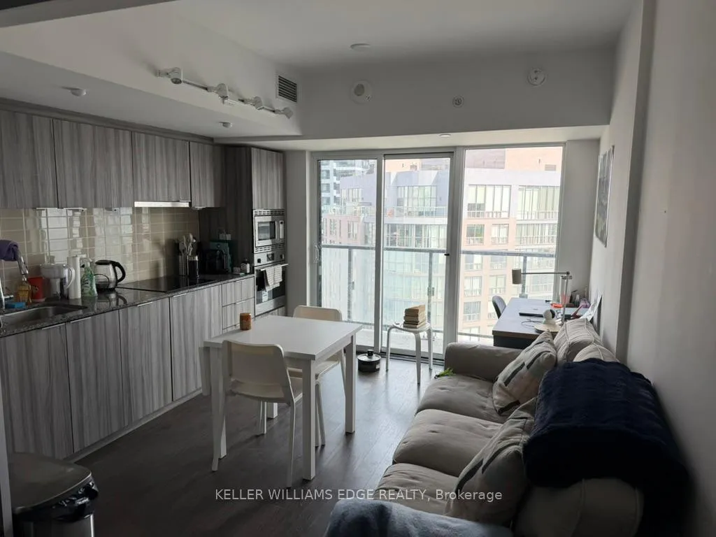 Photo 6 of Unit 2602, 955 Bay Street, Toronto, Bay Street Corridor — HOMEH