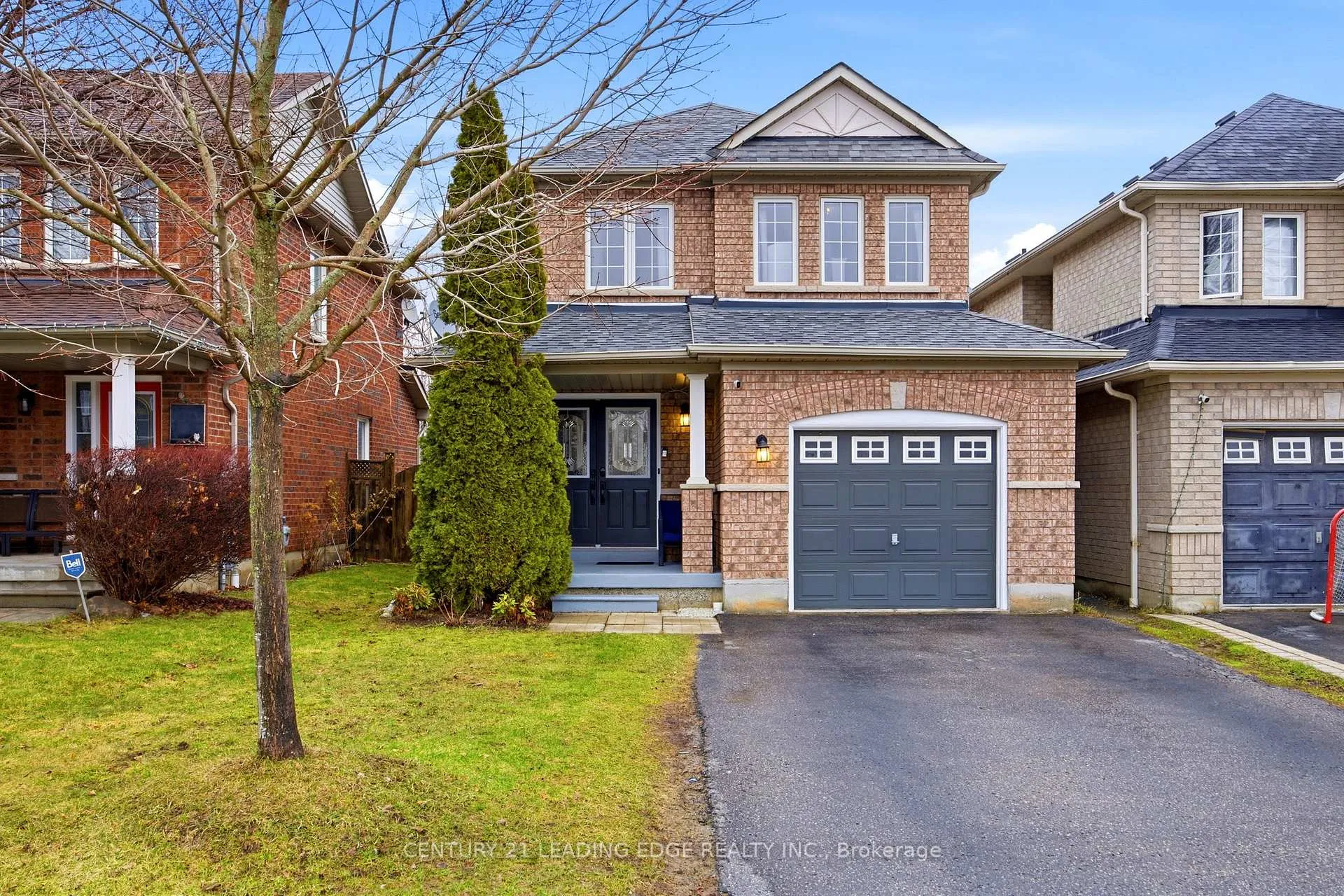 Photo 1 of 36 Rampart Crescent, Whitby, Williamsburg — HOMEH