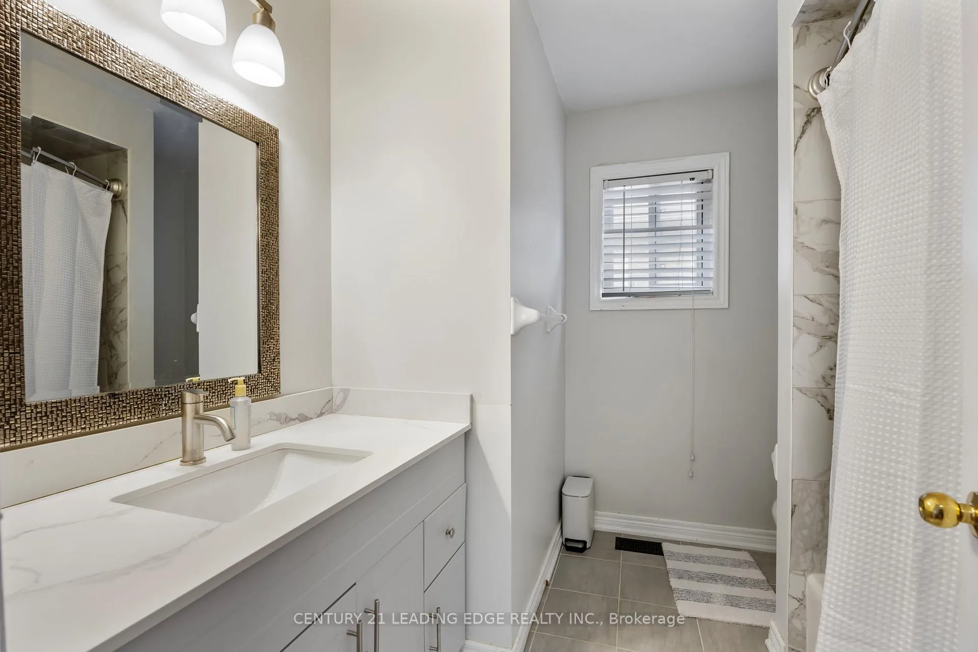 Photo 32 of 36 Rampart Crescent, Whitby, Williamsburg — HOMEH