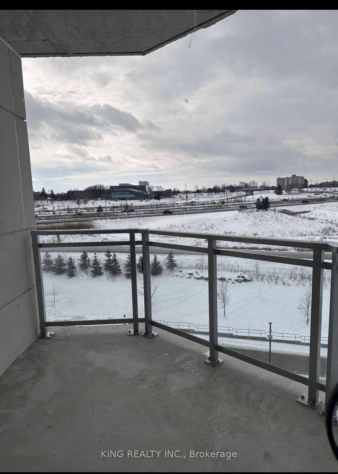 Photo 7 of Unit 701, 56 Lakeside Terrace, Barrie, Little Lake — HOMEH