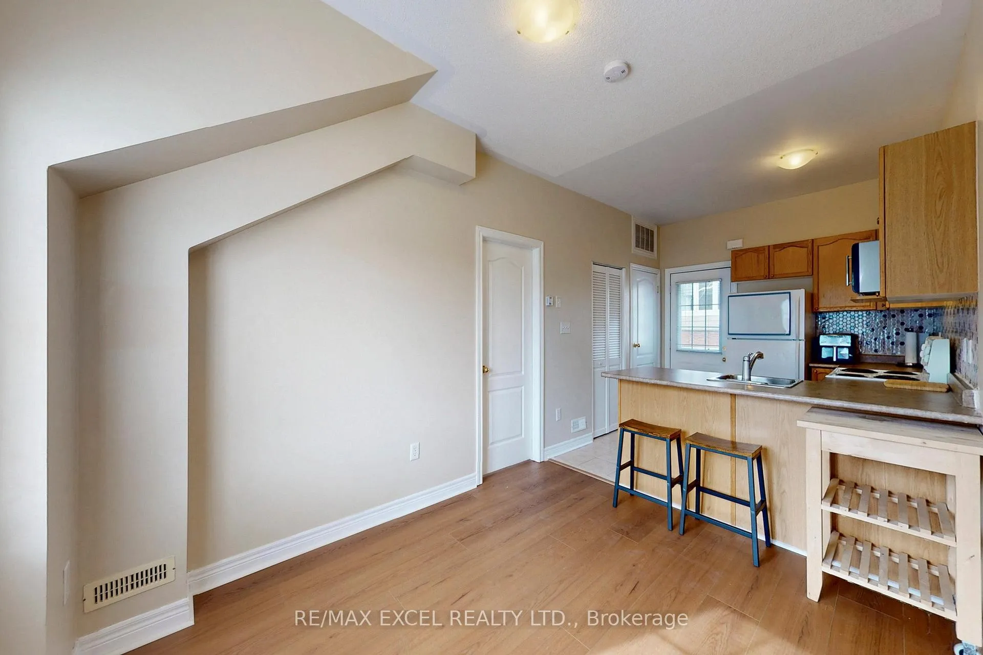 Photo 12 of 21 Peony Street, Markham, Cornell — HOMEH
