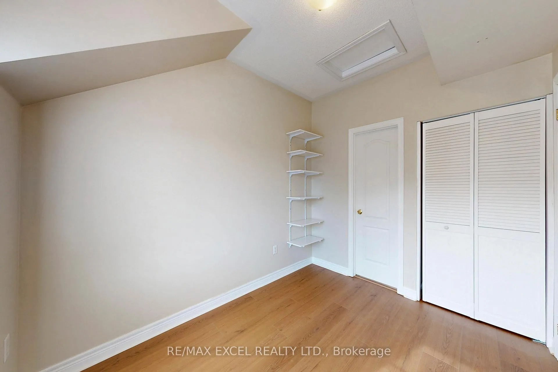 Photo 19 of 21 Peony Street, Markham, Cornell — HOMEH