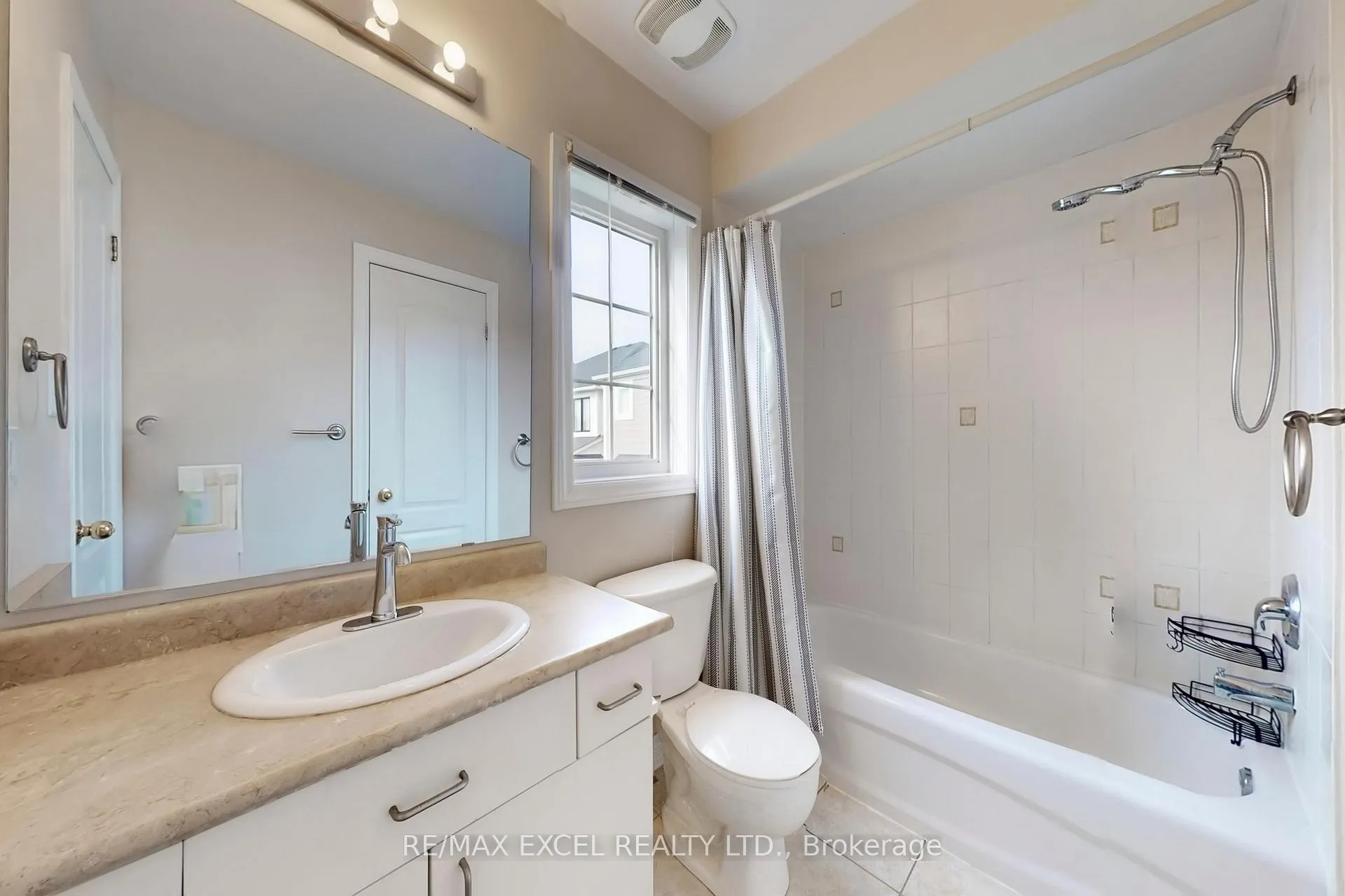 Photo 20 of 21 Peony Street, Markham, Cornell — HOMEH