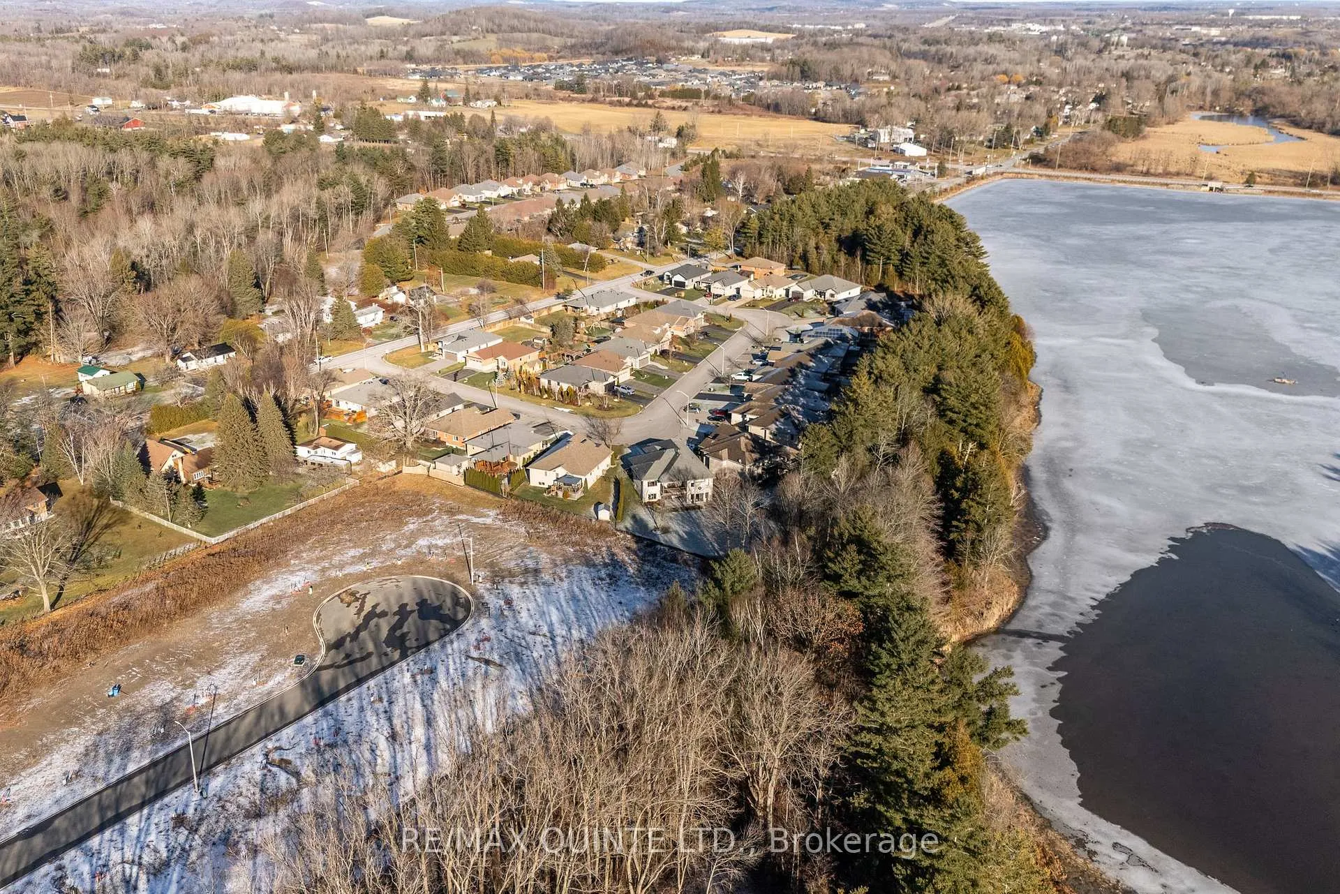 Photo 13 of 36 Exeter Court, Quinte West, Murray Ward — HOMEH