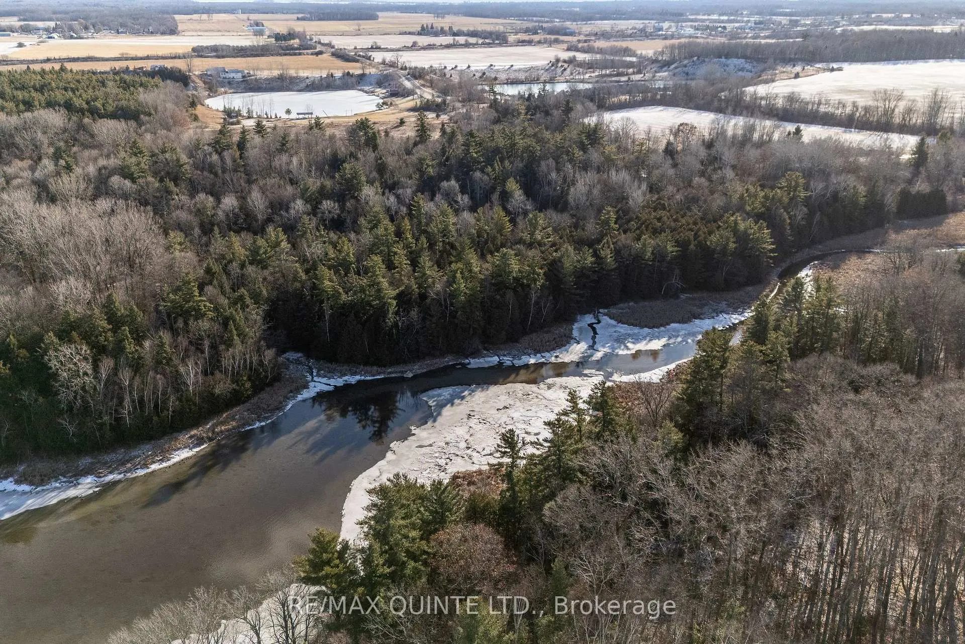 Photo 21 of 36 Exeter Court, Quinte West, Murray Ward — HOMEH
