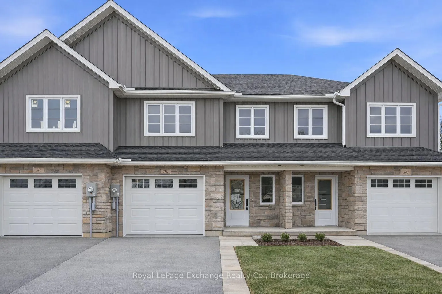 Front of Unit Unit 3, 227 Bruce Street S