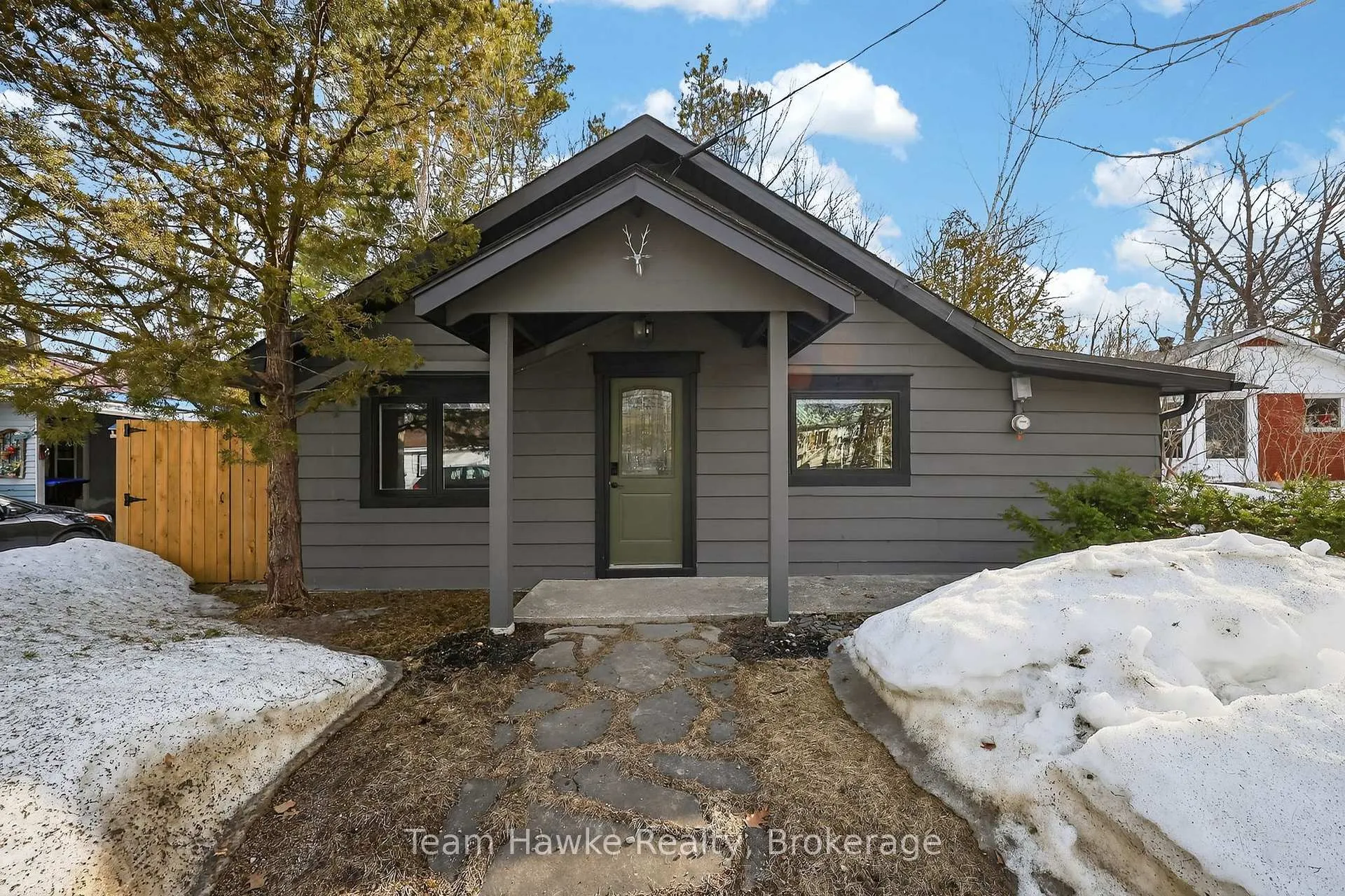 Photo 4 of 283 Tiny Beaches Road S, Tiny, Rural Tiny — HOMEH