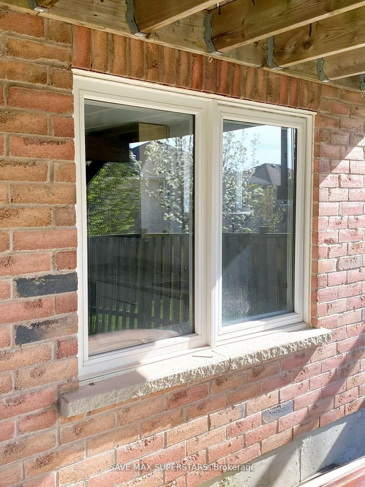 Photo 4 of Unit Lower, 8 Black Ash Trail, Barrie, Ardagh — HOMEH