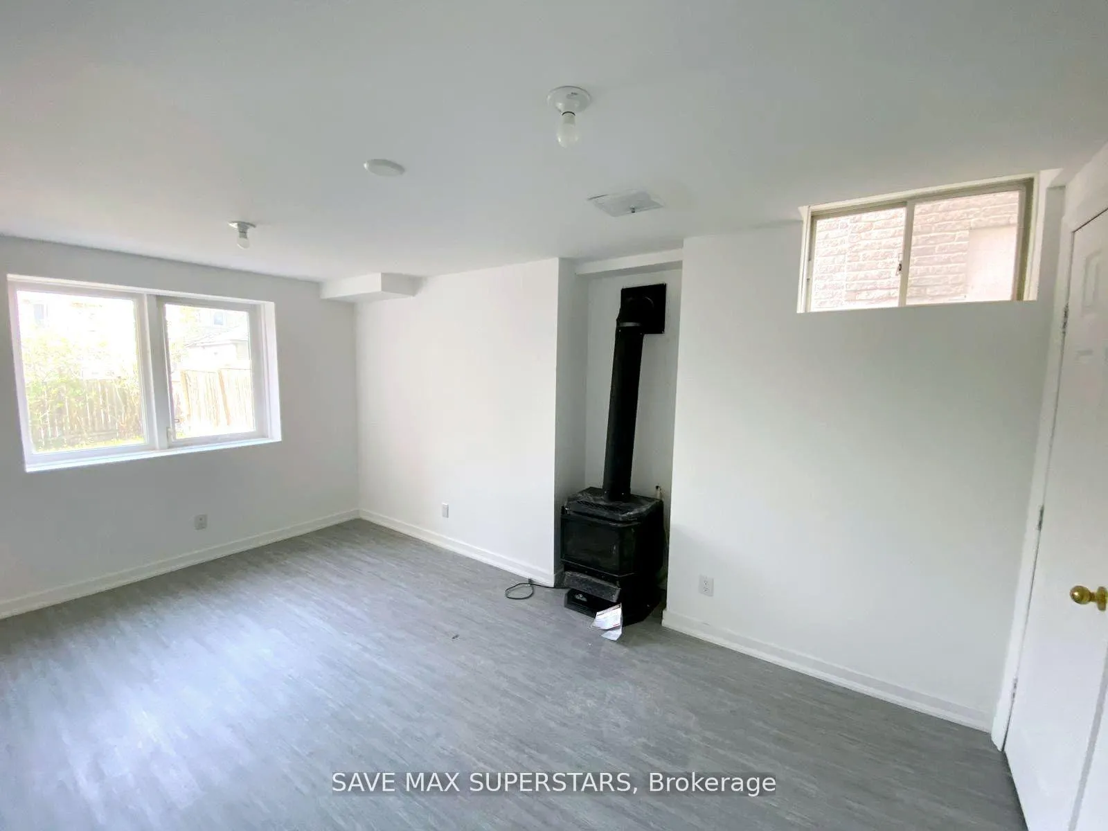 Photo 11 of Unit Lower, 8 Black Ash Trail, Barrie, Ardagh — HOMEH