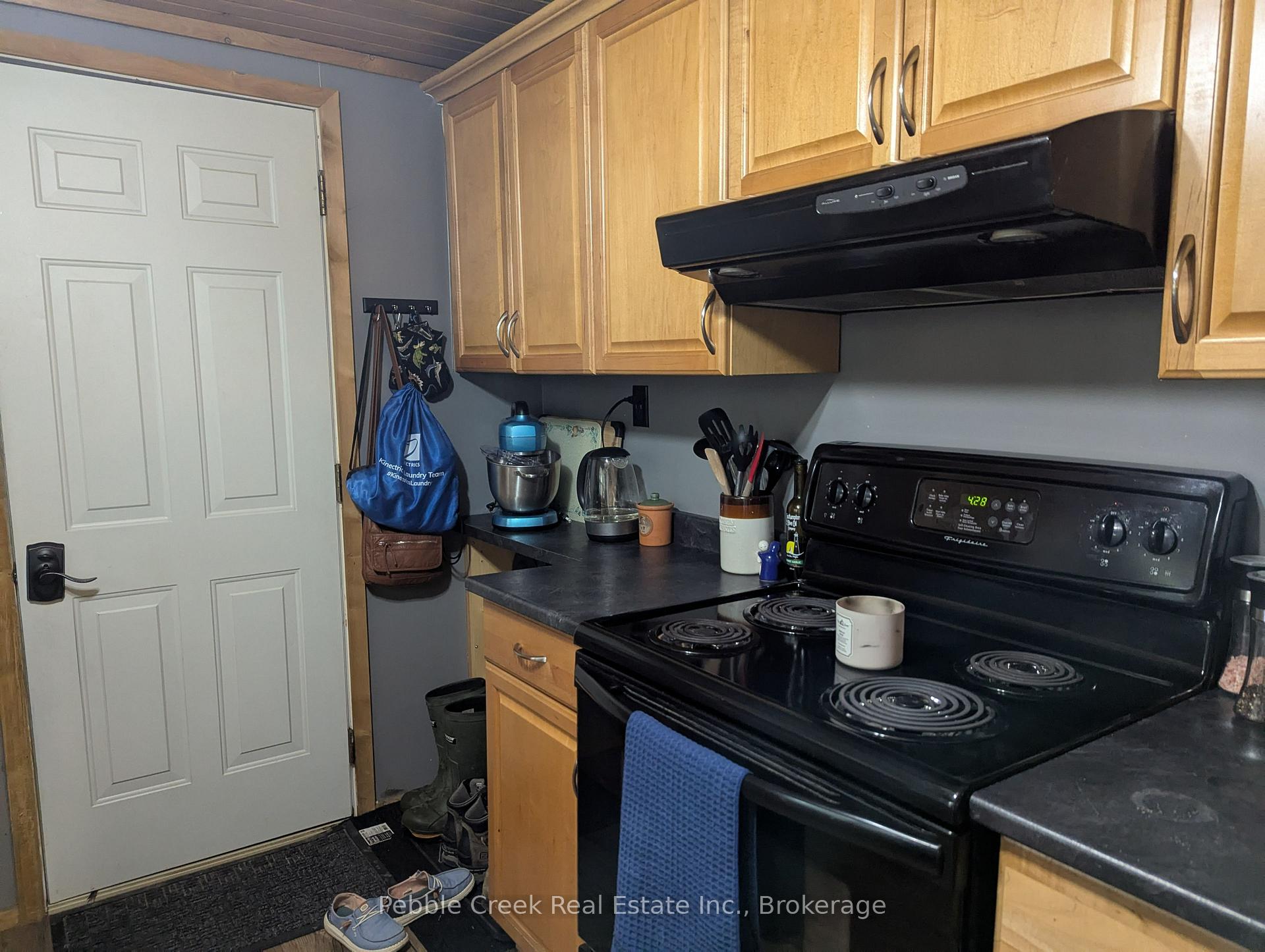 Photo 3 of 1 Robbie Lane, Kincardine — HOMEH