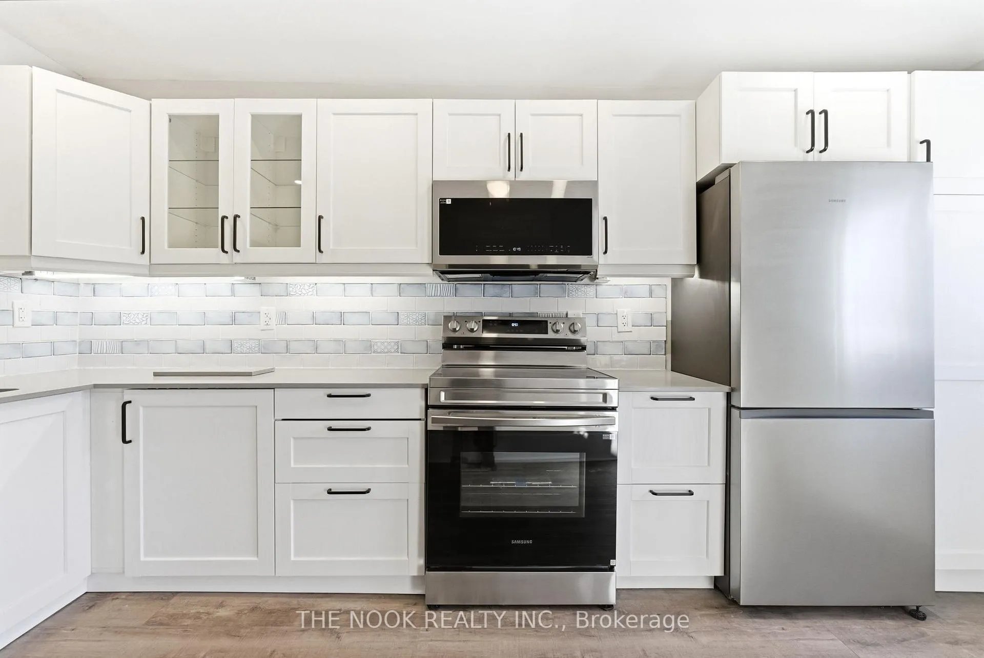Photo 8 of 71 Wellington Street, Clarington, Bowmanville — HOMEH