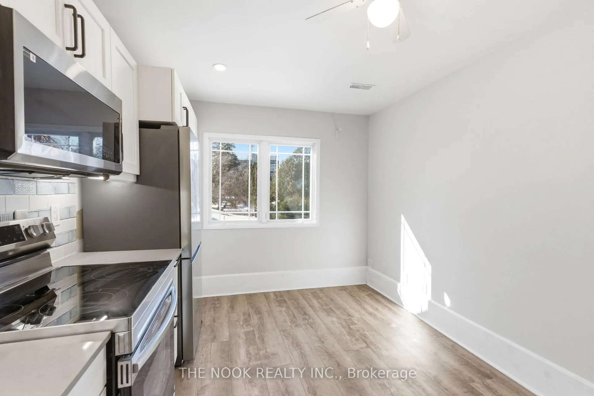 Photo 9 of 71 Wellington Street, Clarington, Bowmanville — HOMEH