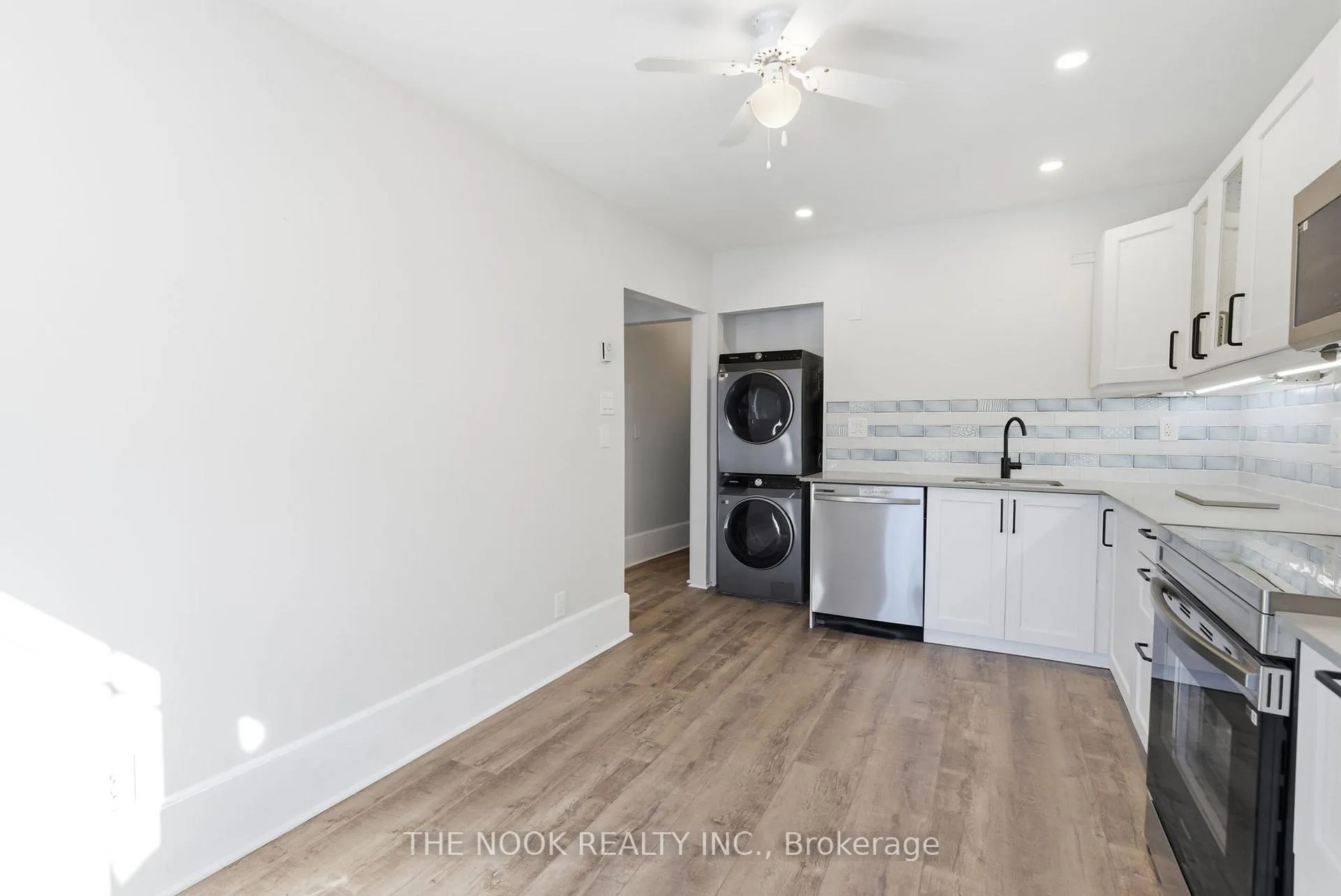 Photo 12 of 71 Wellington Street, Clarington, Bowmanville — HOMEH