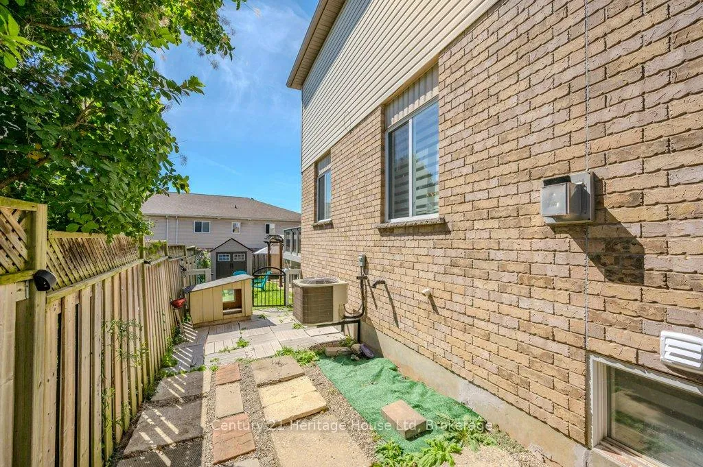Photo 41 of 192 Severn Drive, Guelph, Grange Road — HOMEH