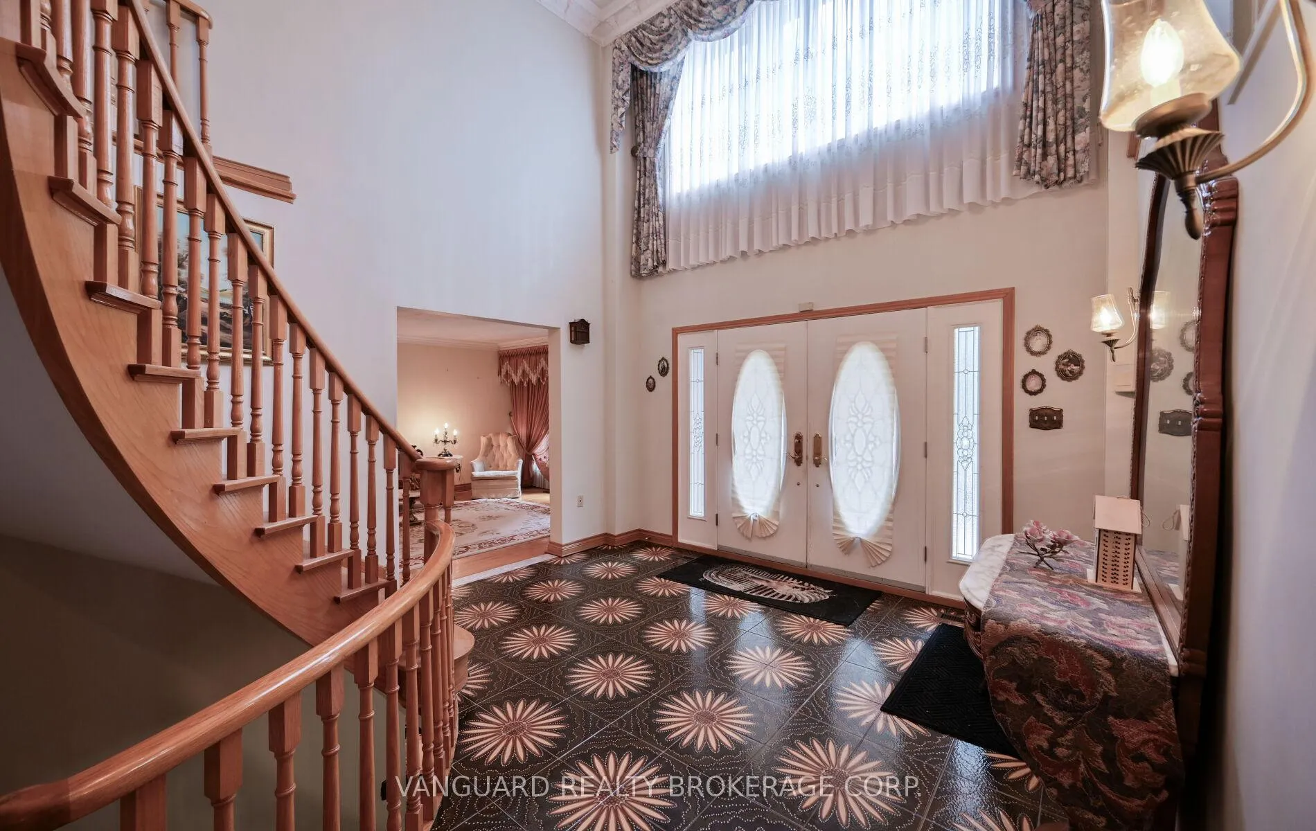 Photo 6 of 313 Firglen Ridge, Vaughan, Islington Woods — HOMEH