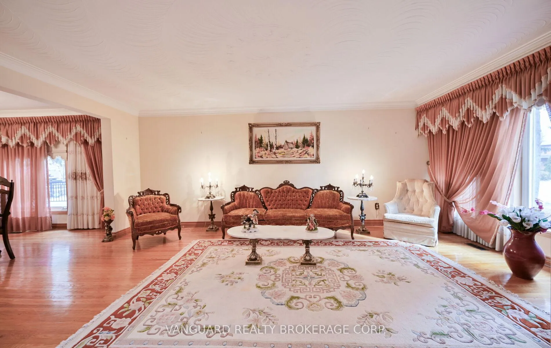 Photo 8 of 313 Firglen Ridge, Vaughan, Islington Woods — HOMEH