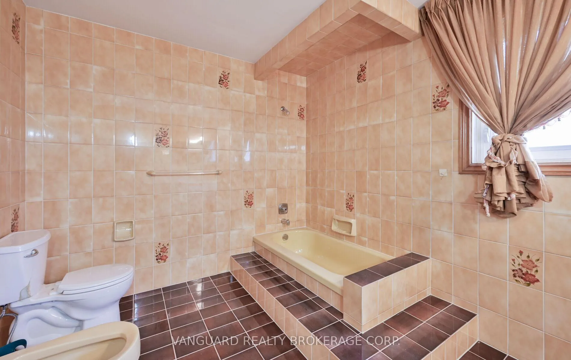 Photo 36 of 313 Firglen Ridge, Vaughan, Islington Woods — HOMEH