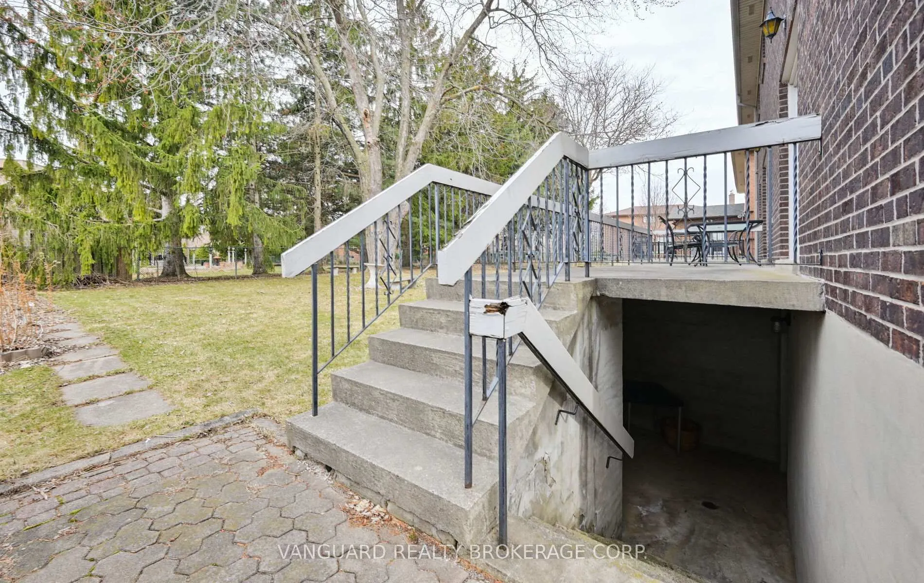 Photo 46 of 313 Firglen Ridge, Vaughan, Islington Woods — HOMEH