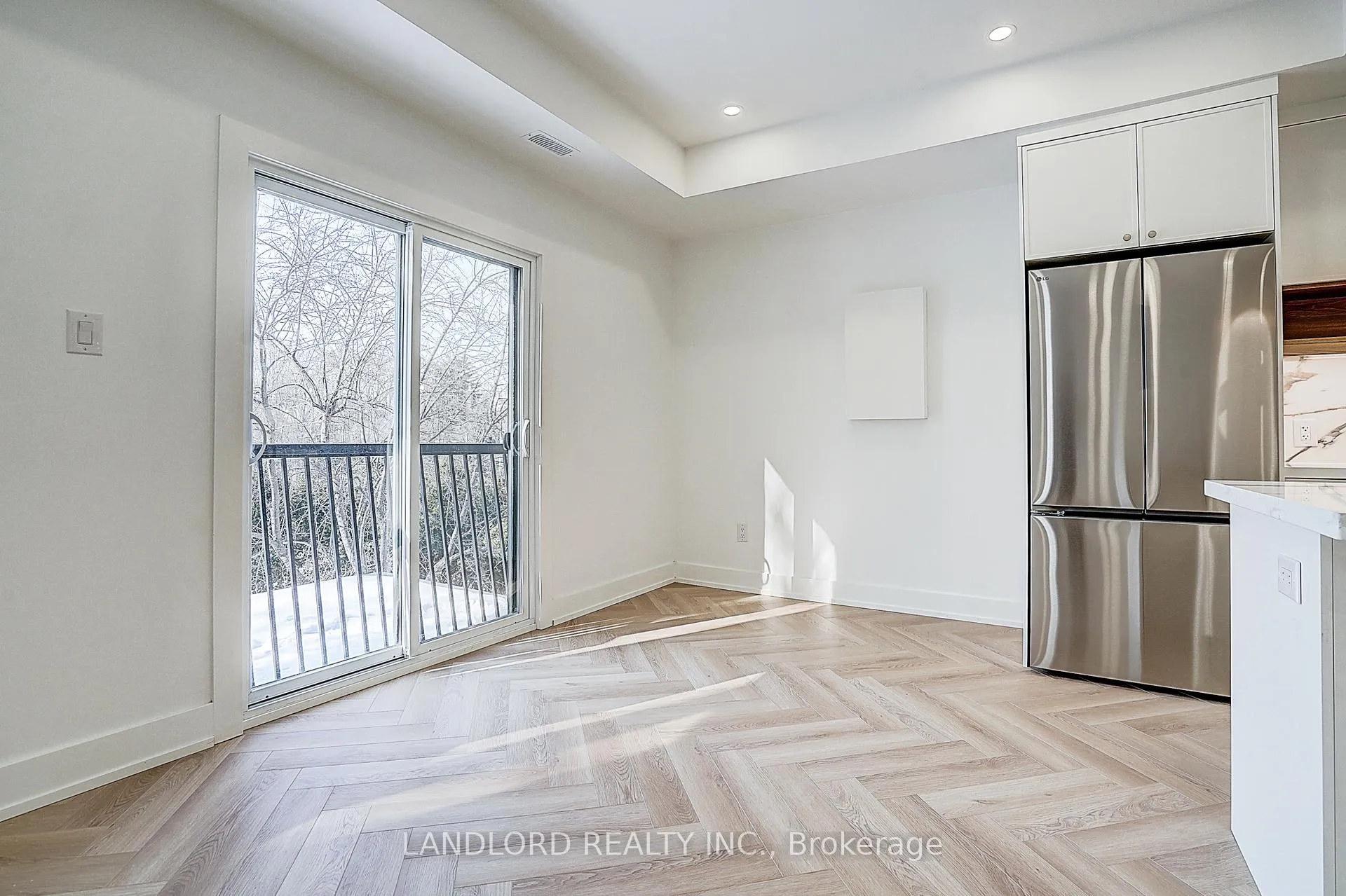 Photo 17 of Unit 3, 1146 Broadview Avenue, Toronto, Broadview North — HOMEH