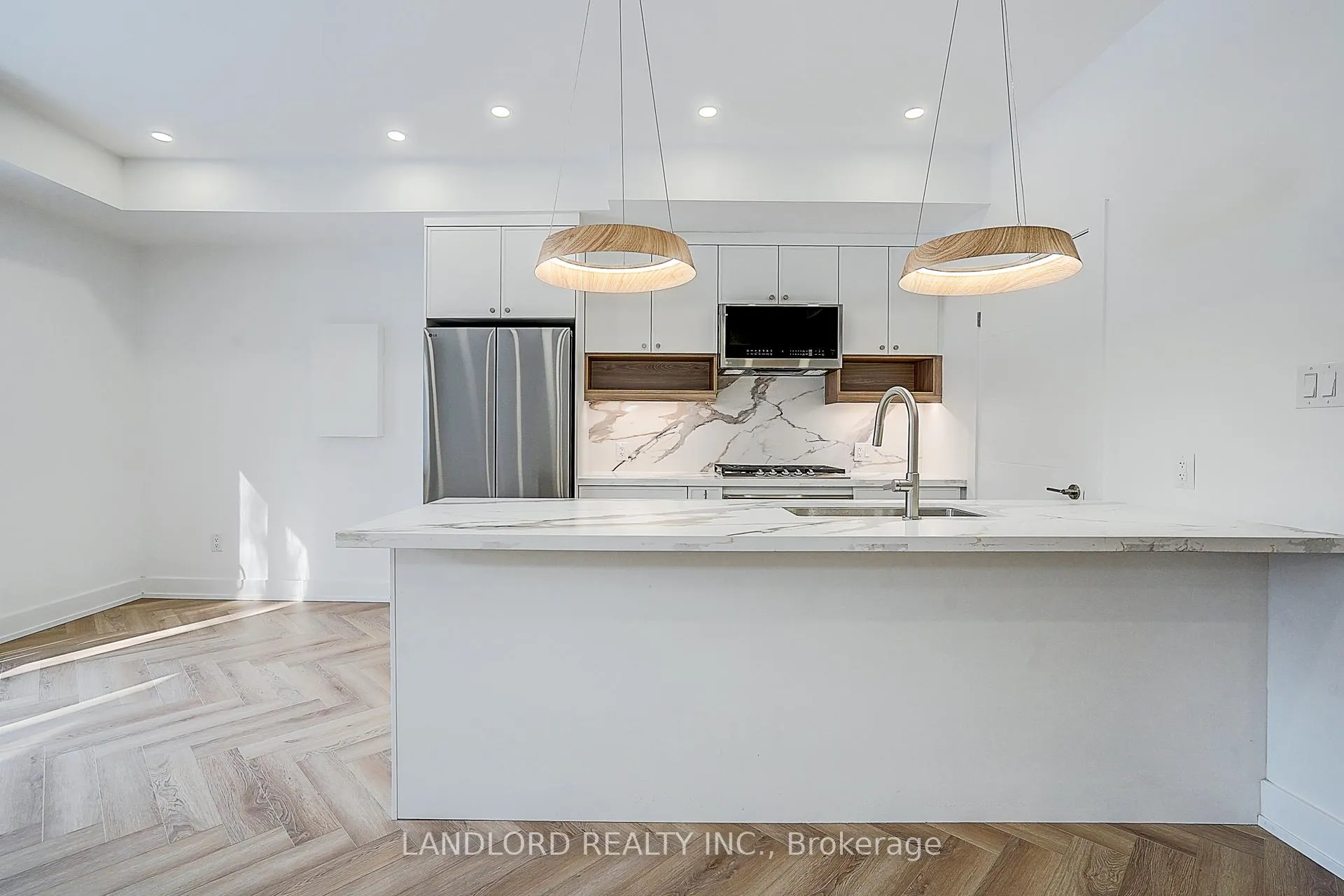 Photo 20 of Unit 3, 1146 Broadview Avenue, Toronto, Broadview North — HOMEH