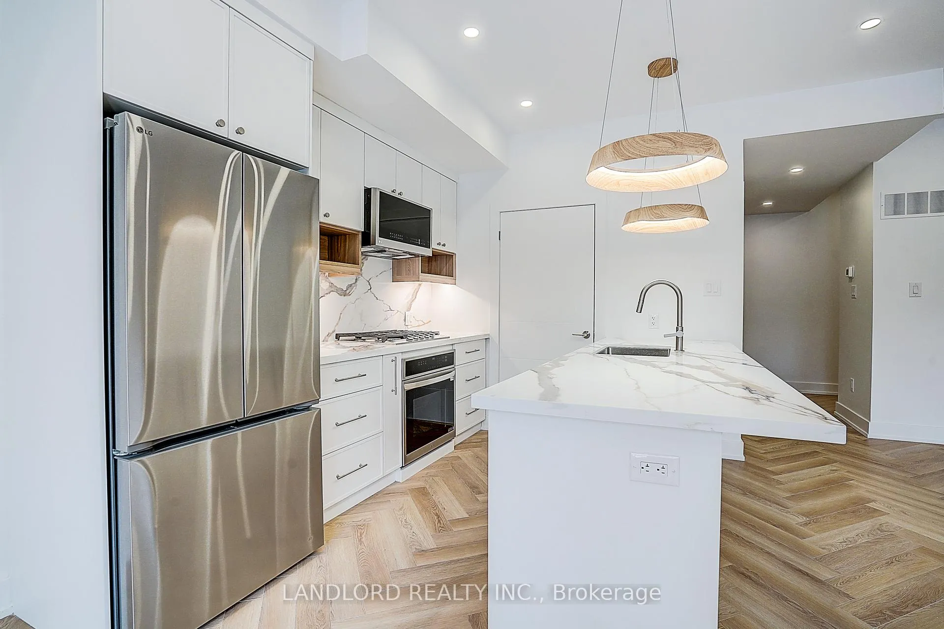 Photo 21 of Unit 3, 1146 Broadview Avenue, Toronto, Broadview North — HOMEH