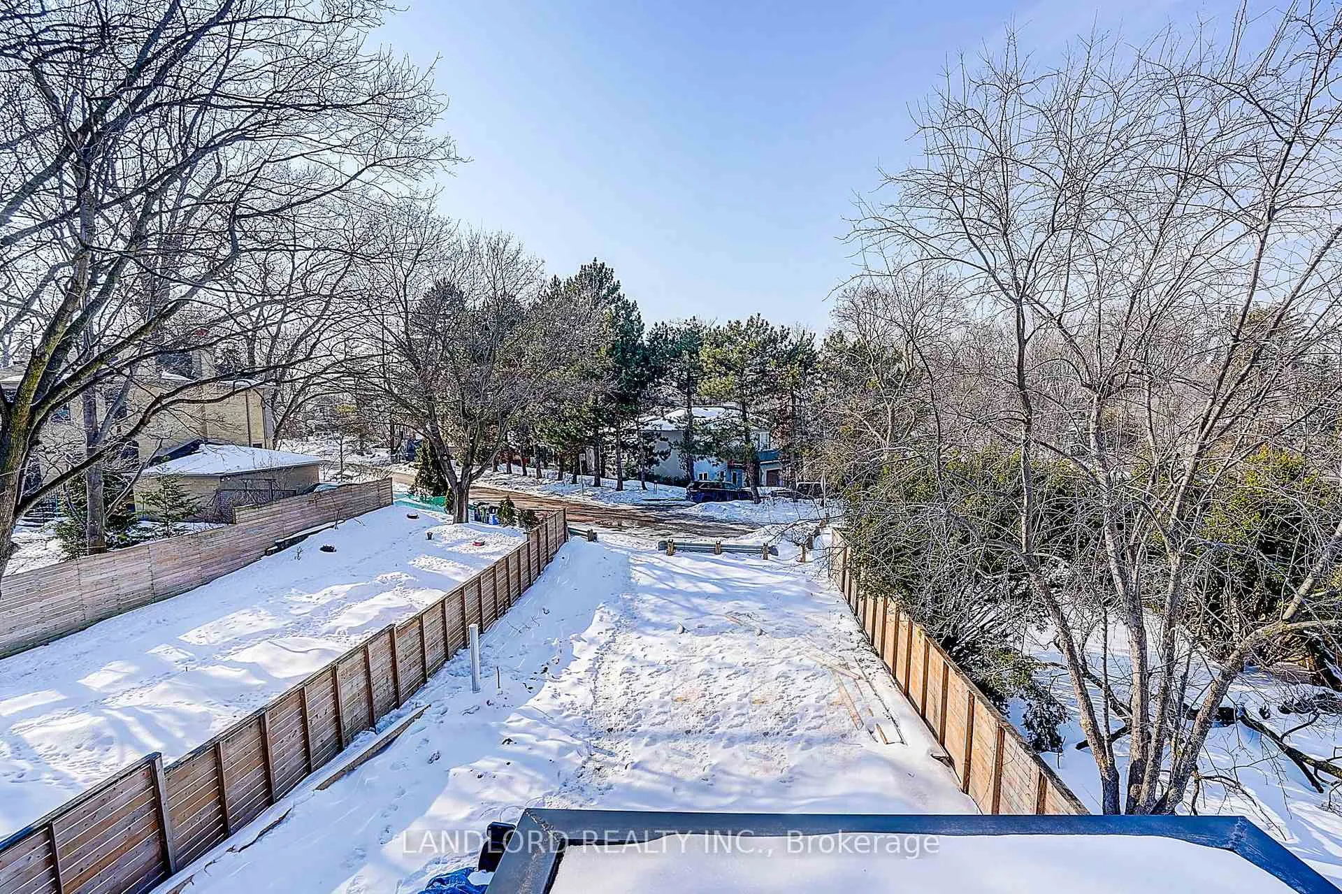 Photo 26 of Unit 3, 1146 Broadview Avenue, Toronto, Broadview North — HOMEH