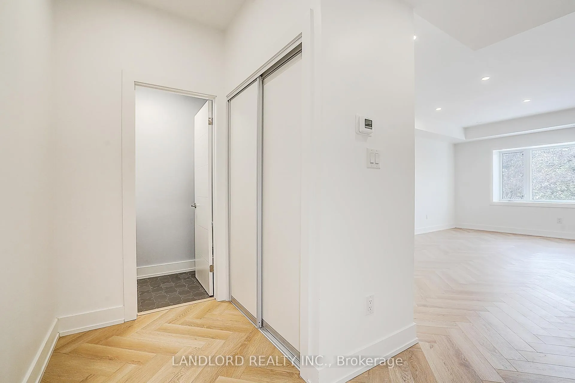 Photo 27 of Unit 3, 1146 Broadview Avenue, Toronto, Broadview North — HOMEH