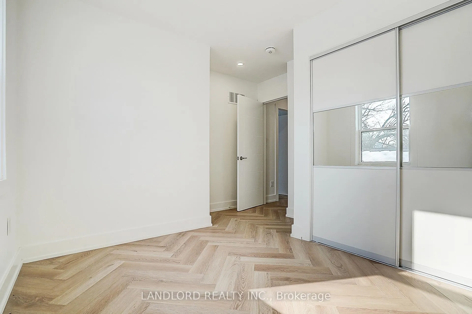 Photo 42 of Unit 3, 1146 Broadview Avenue, Toronto, Broadview North — HOMEH