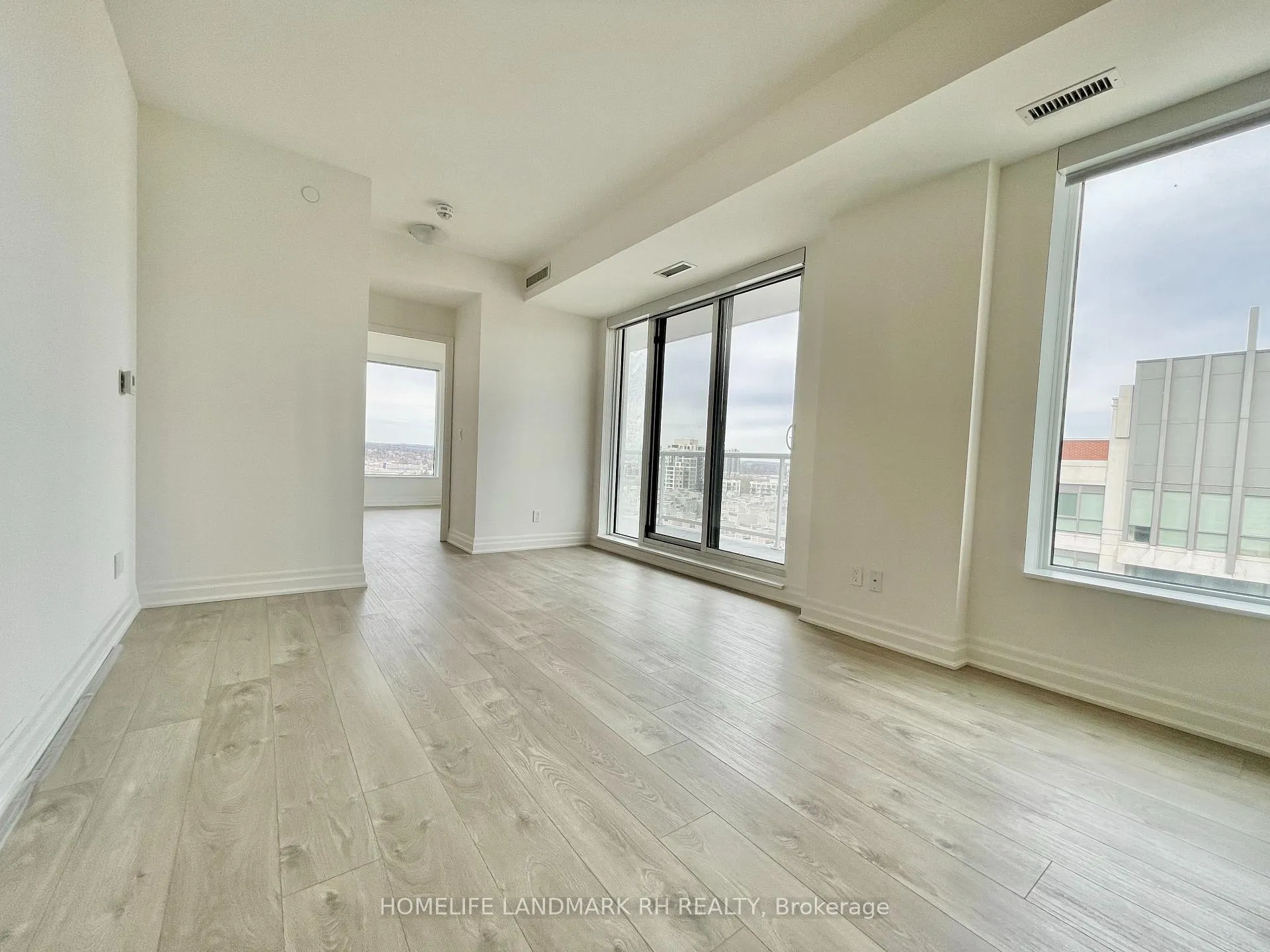 Photo 3 of Unit 1105, 8 Rouge Valley Drive, Markham, Unionville — HOMEH