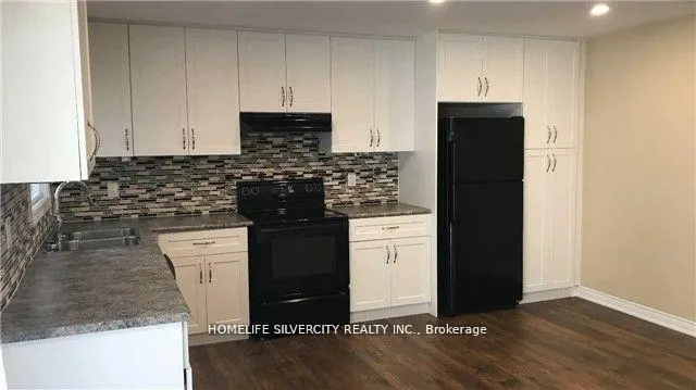 Photo 3 of 157 Elliot Avenue N, Oshawa, Vanier — HOMEH