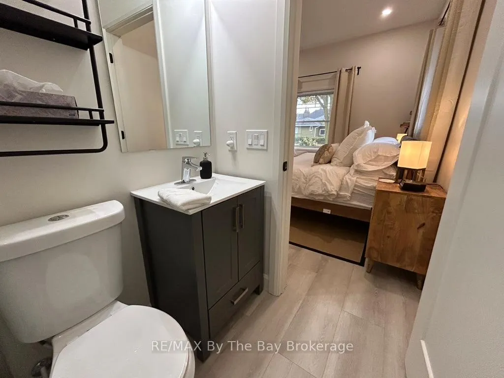 Photo 11 of 147 2nd Street, Collingwood — HOMEH