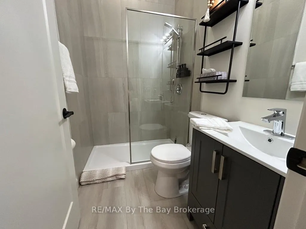 Photo 12 of 147 2nd Street, Collingwood — HOMEH