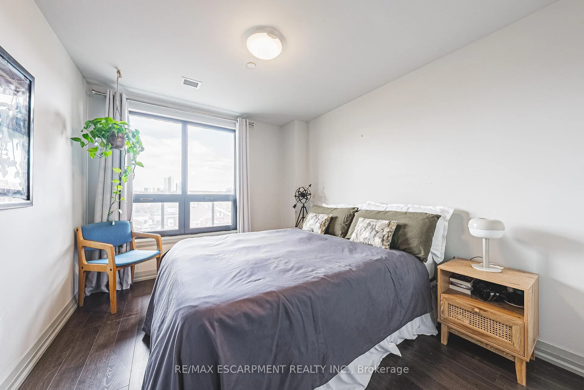 Photo 12 of Unit 503, 181 James Street N, Hamilton, Strathcona — HOMEH