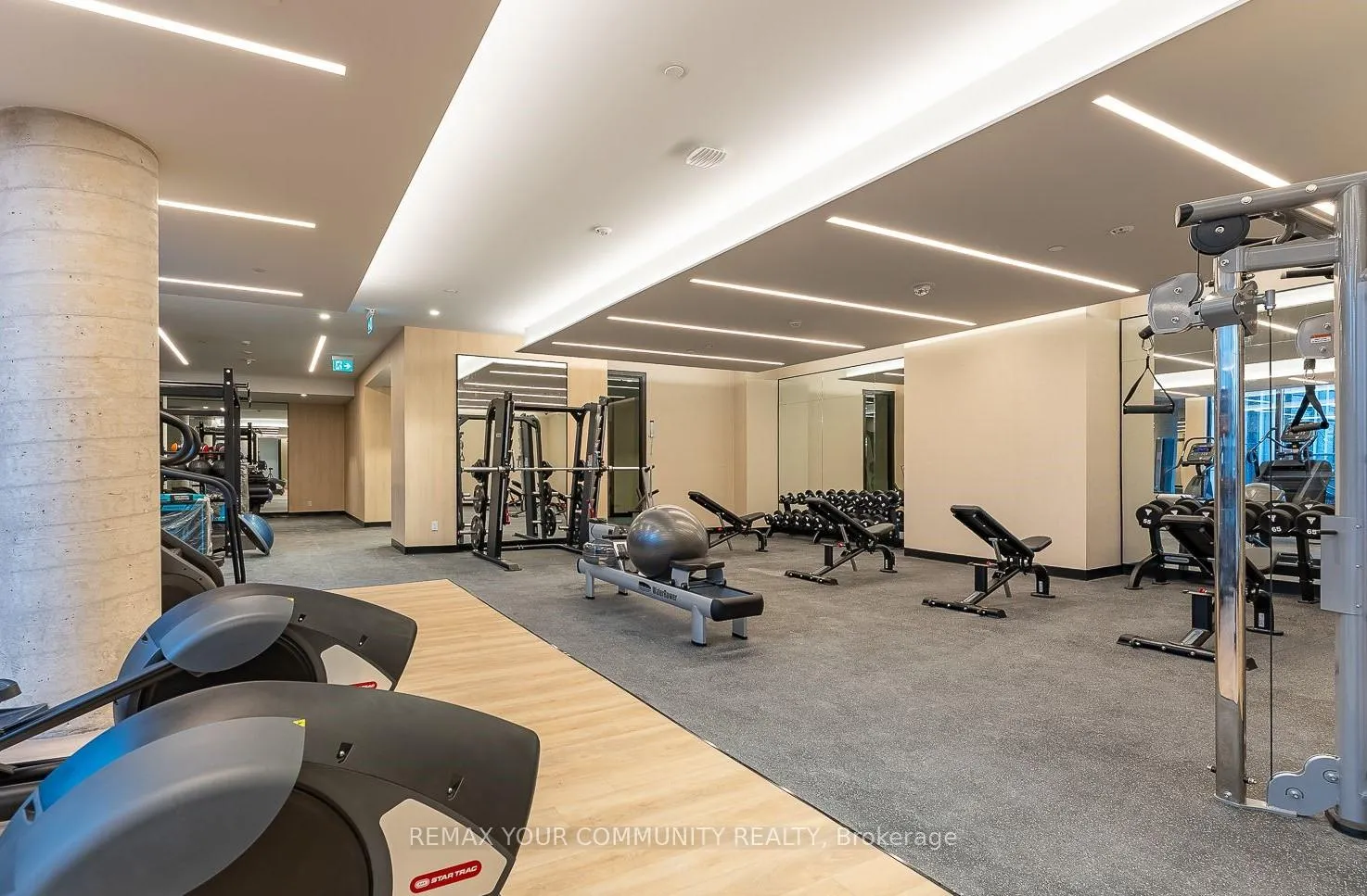 Photo 13 of Unit 1016, 2020 Bathurst Street, Toronto, Humewood-Cedarvale — HOMEH