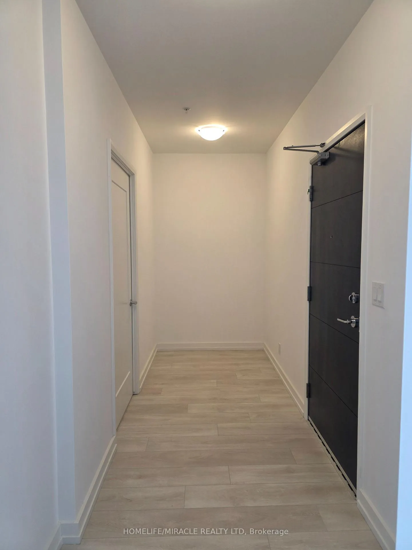 Photo 3 of Unit 3004, 75 James Street S, Hamilton, Corktown — HOMEH