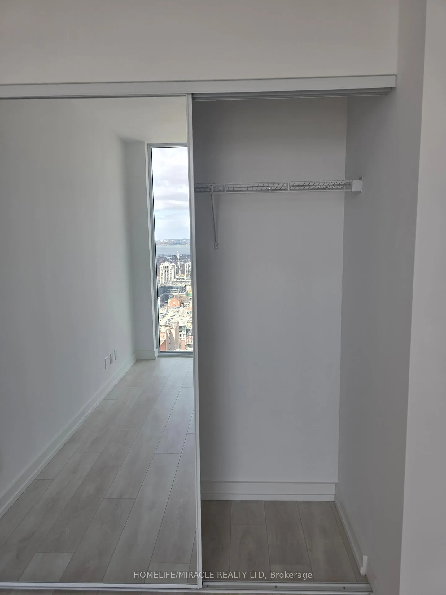 Photo 19 of Unit 3004, 75 James Street S, Hamilton, Corktown — HOMEH