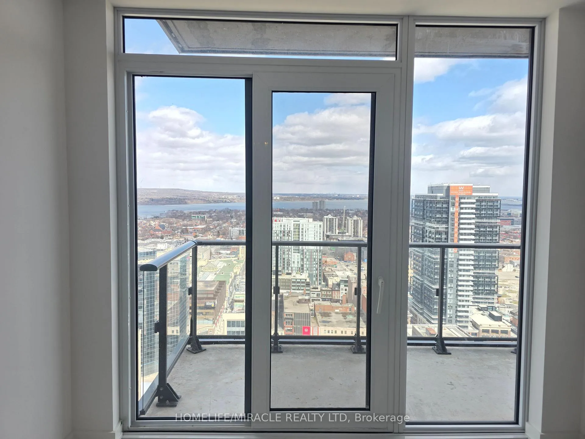 Photo 23 of Unit 3004, 75 James Street S, Hamilton, Corktown — HOMEH