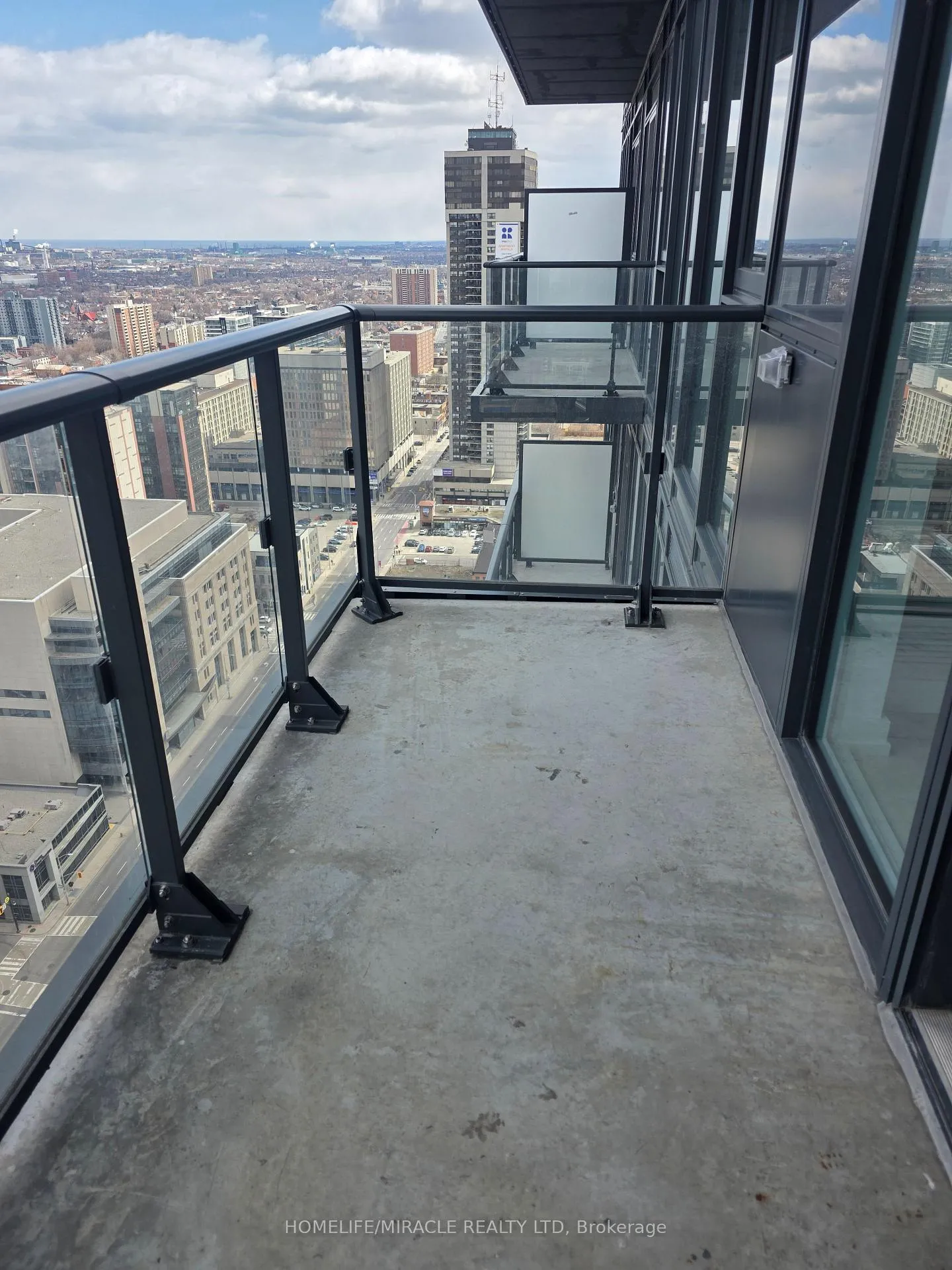 Photo 25 of Unit 3004, 75 James Street S, Hamilton, Corktown — HOMEH