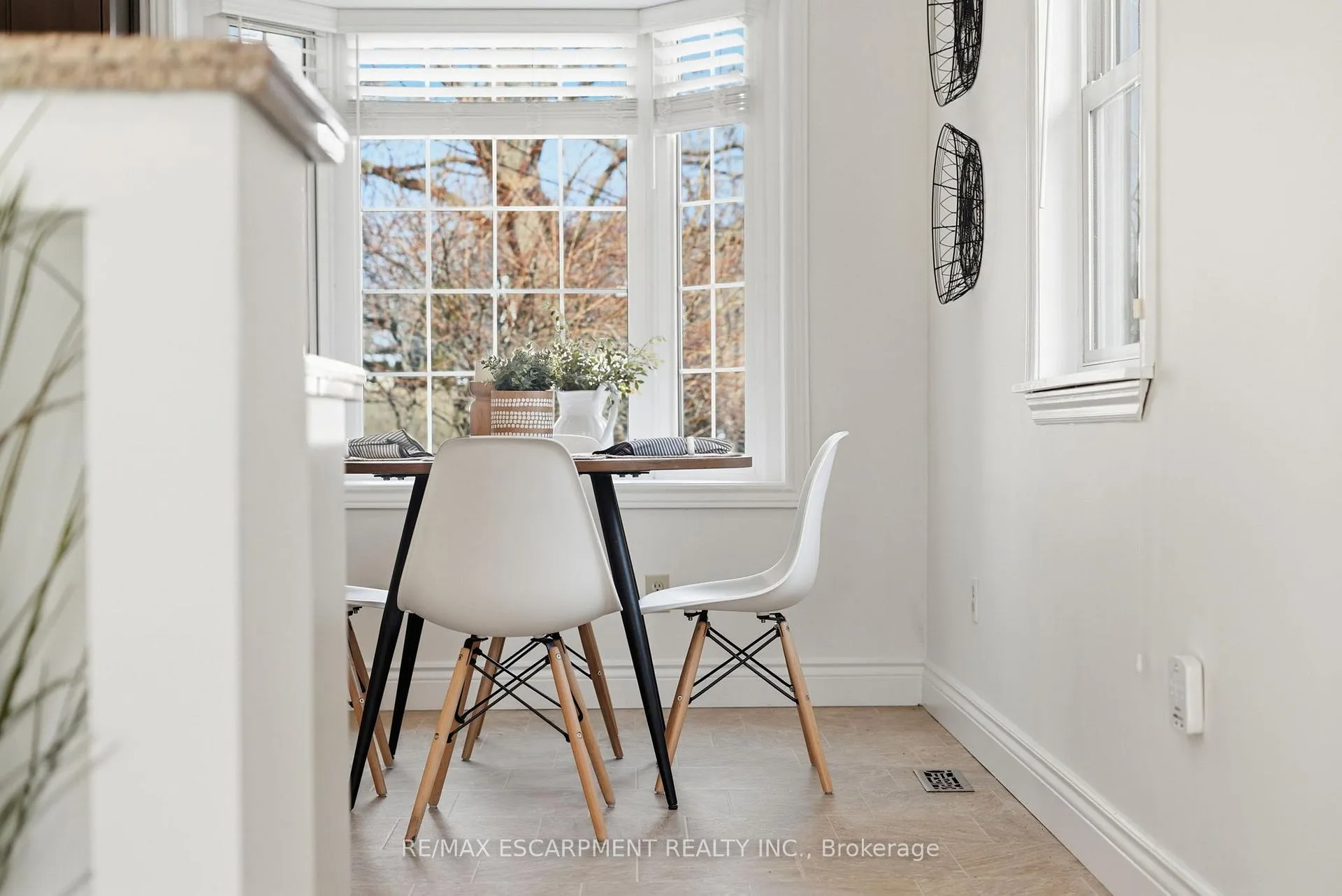 Photo 14 of 952 Danforth Avenue, Burlington, Bayview — HOMEH
