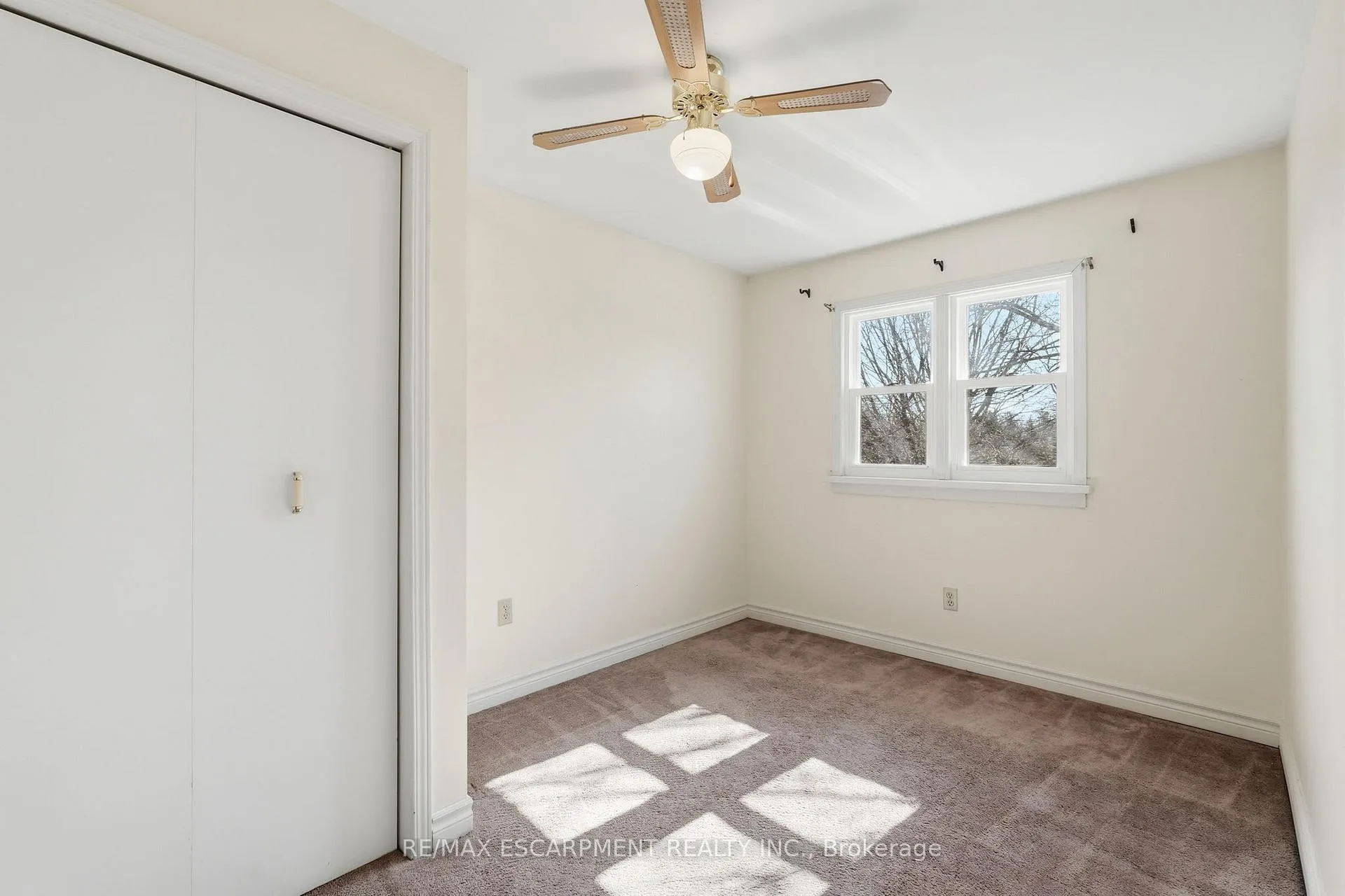 Photo 32 of 952 Danforth Avenue, Burlington, Bayview — HOMEH